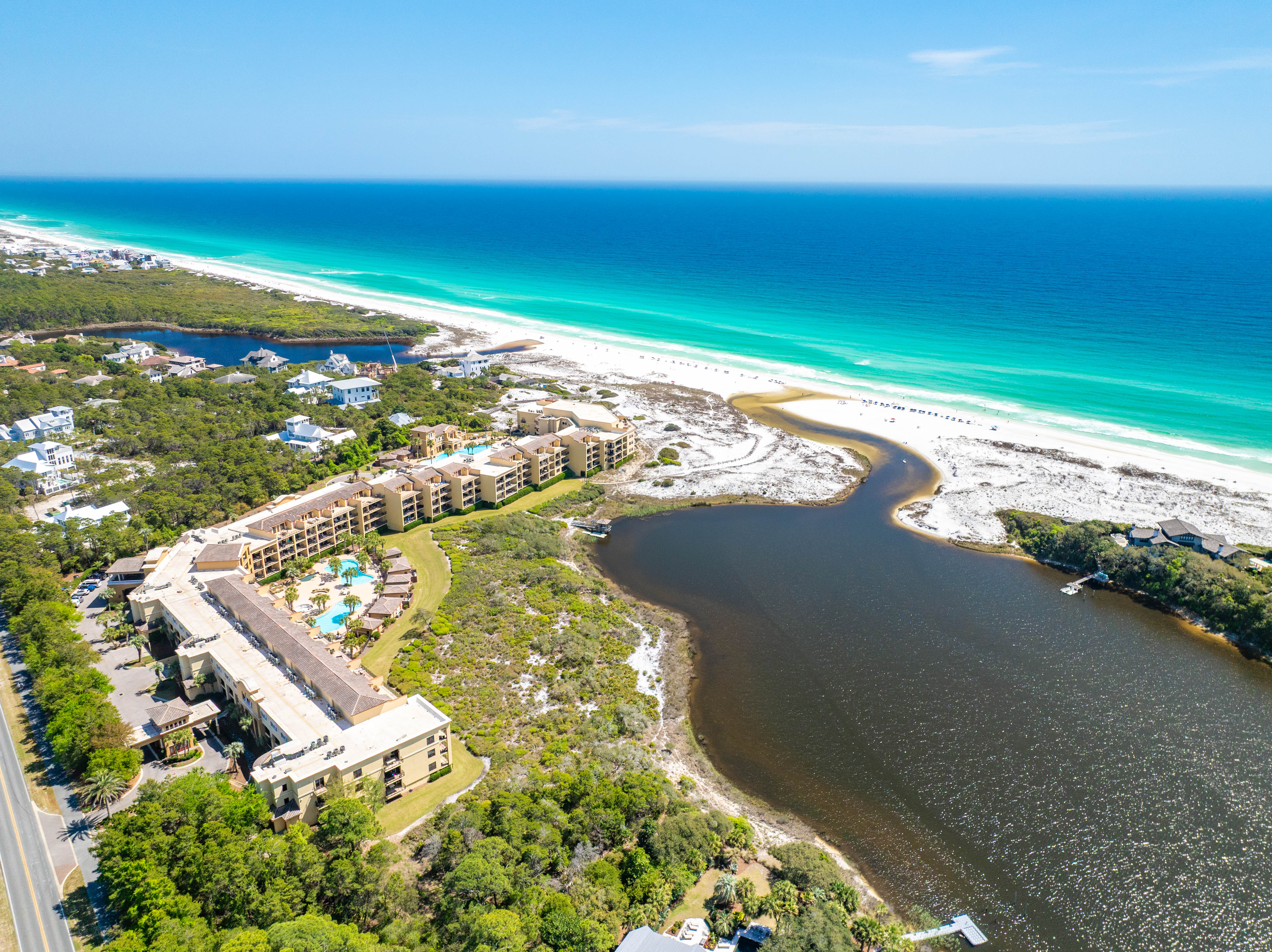  30A Waterfront Living  with Private Terrace & Panoramic Views - 物件實景