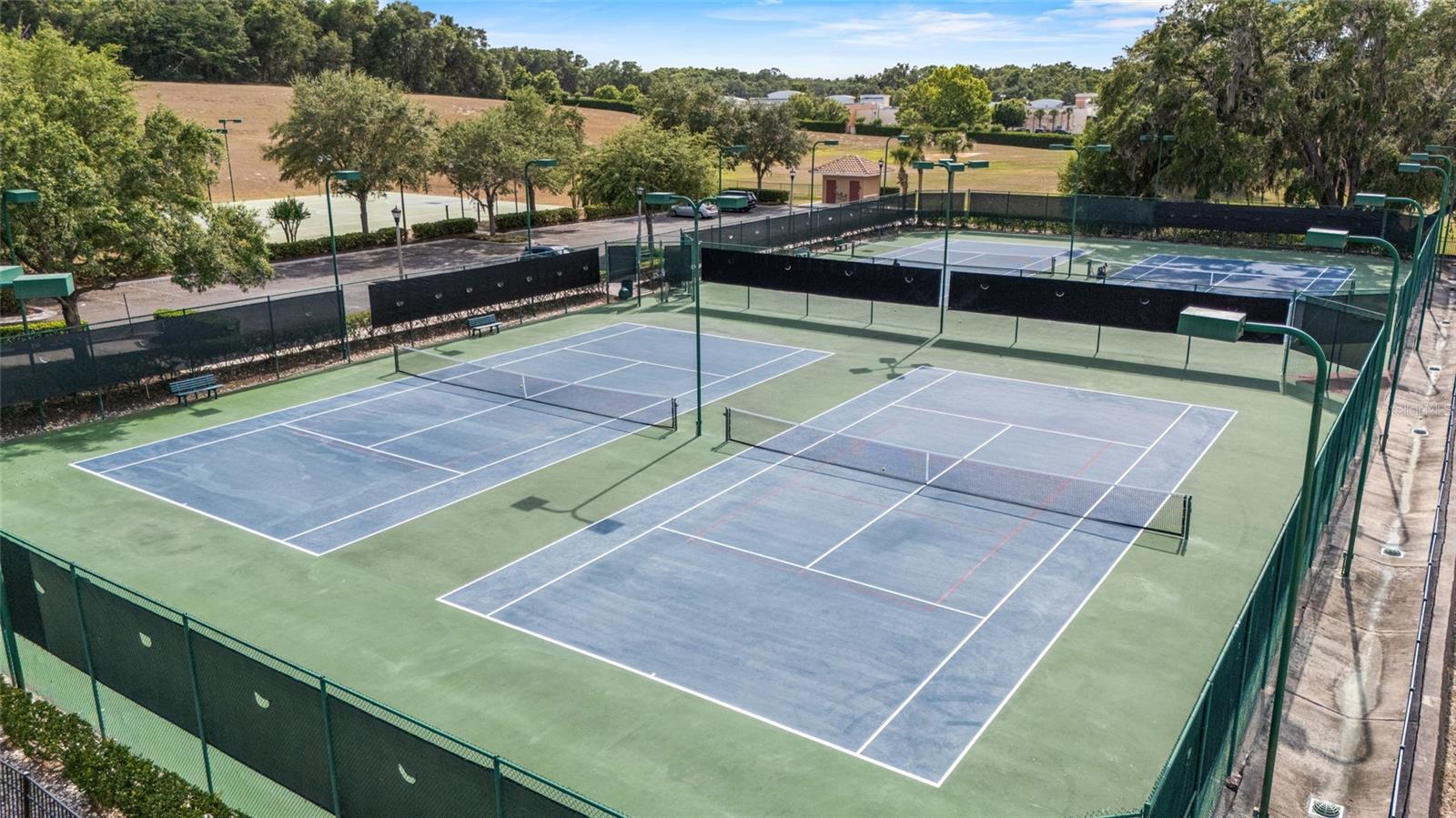 MOUNT DORA, Florida, 32757, United States, 4 Bedrooms Bedrooms, ,4 BathroomsBathrooms,Residential,For Sale,1978918