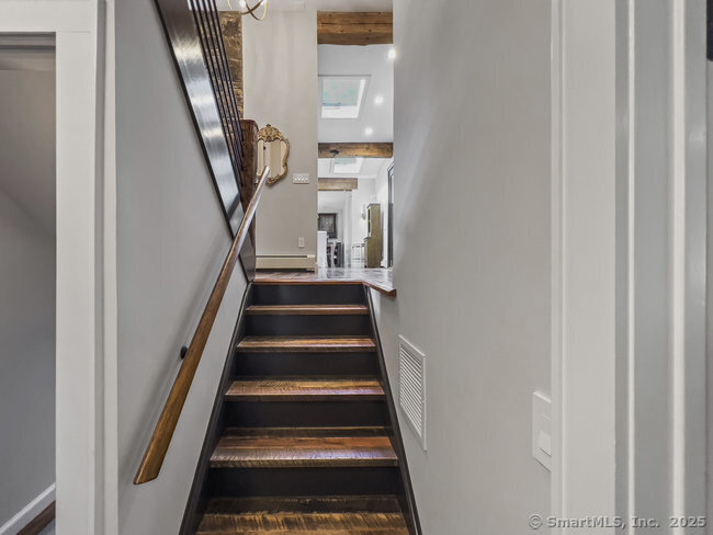 New Fairfield, Connecticut, 06812, United States, 4 Bedrooms Bedrooms, ,4 BathroomsBathrooms,Residential,For Sale,1837226