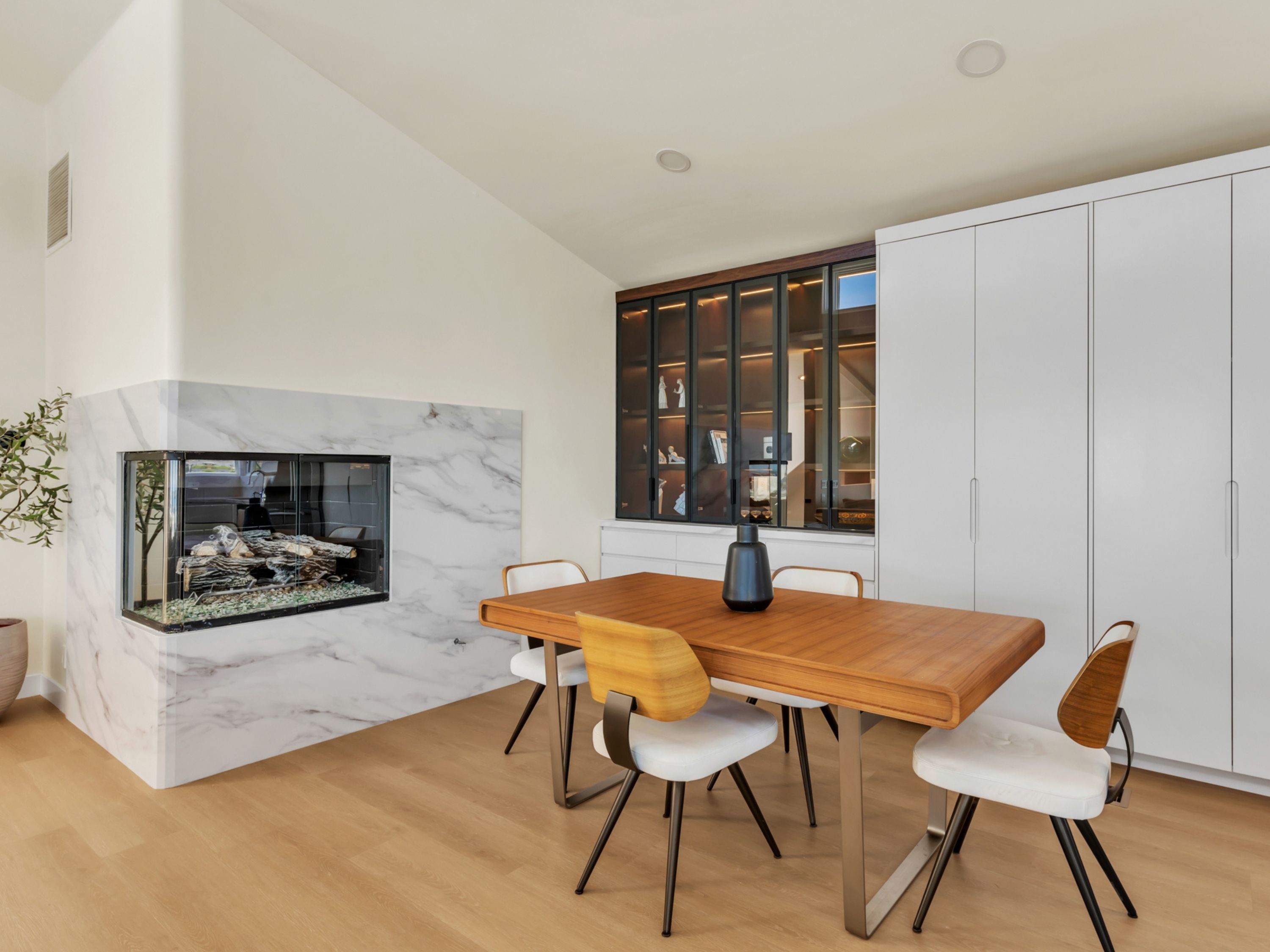  3815 Henry Street, San Diego, CA 92110 - 物件實景