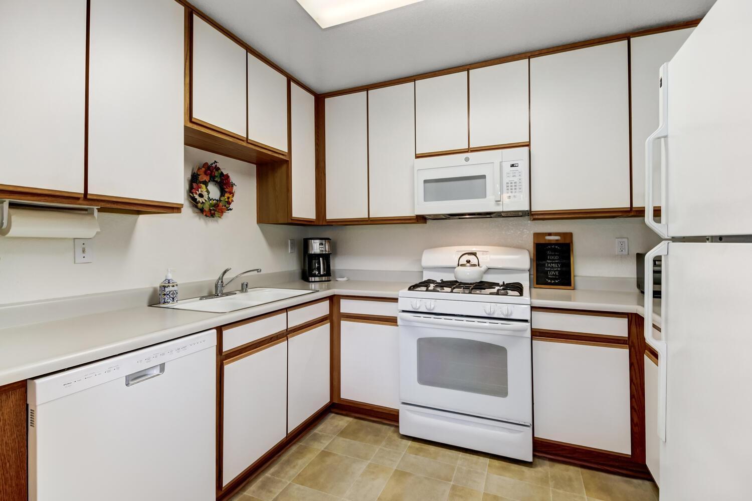 Davis, California, 95616, United States, 3 Bedrooms Bedrooms, ,1 BathroomBathrooms,Residential,For Sale,1989480