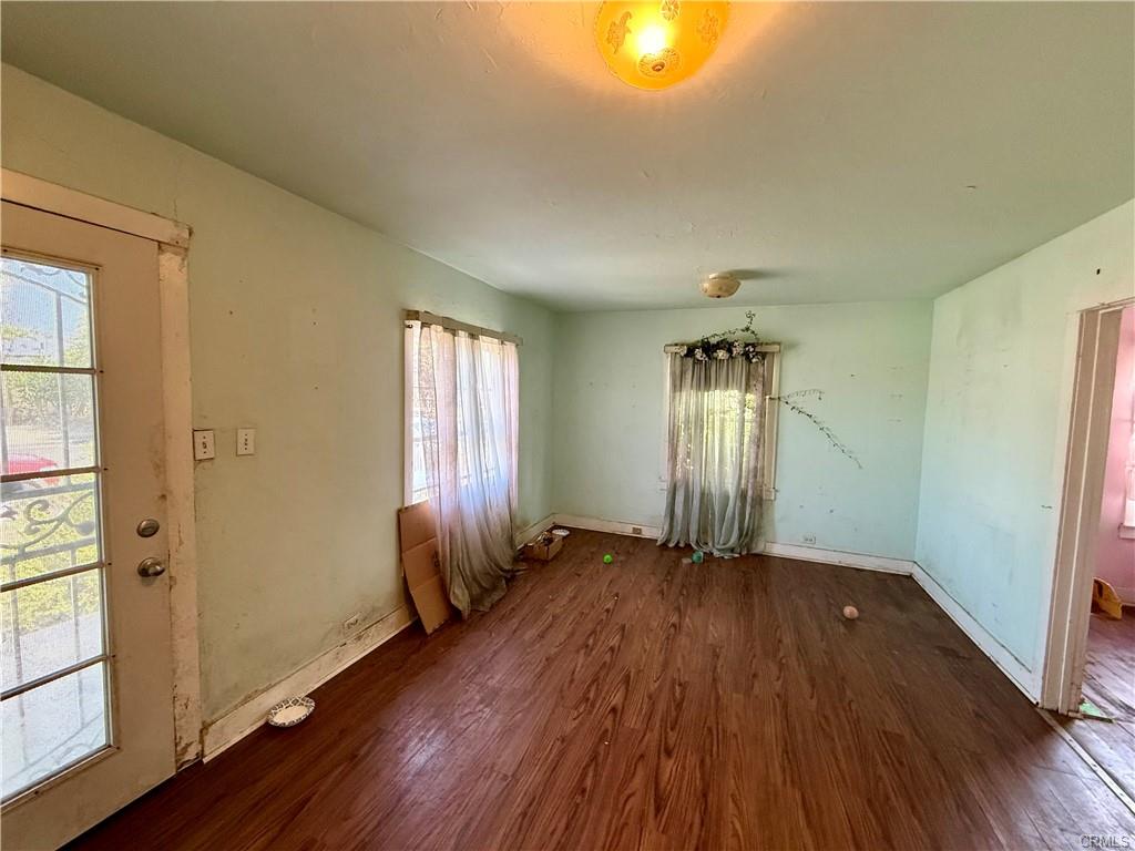 Compton, California, 90221, United States, 9 Bedrooms Bedrooms, ,Residential,For Sale,1982373