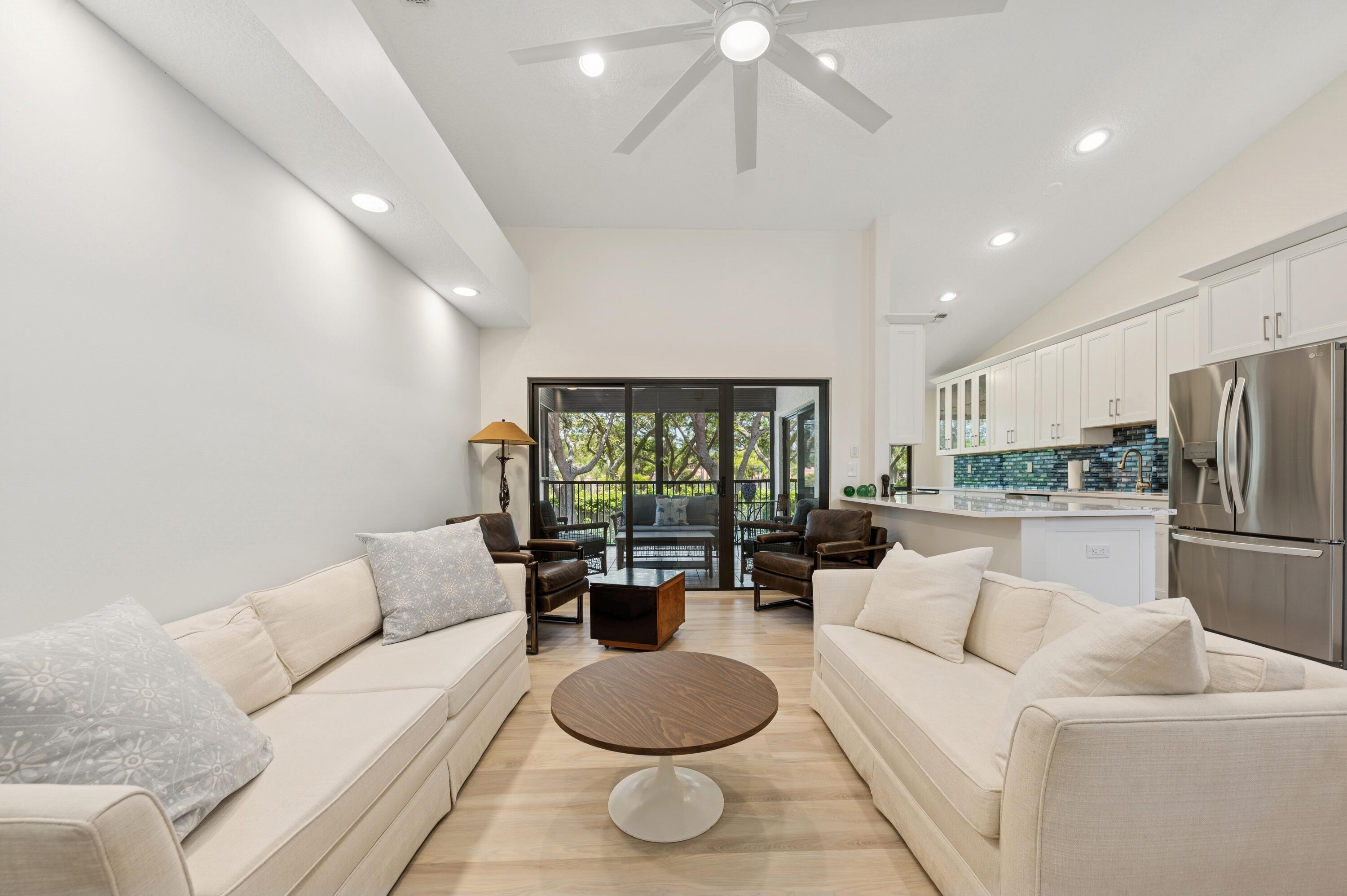 Boca Raton, Florida, 33487, United States, 3 Bedrooms Bedrooms, ,2 BathroomsBathrooms,Residential,For Sale,1838121