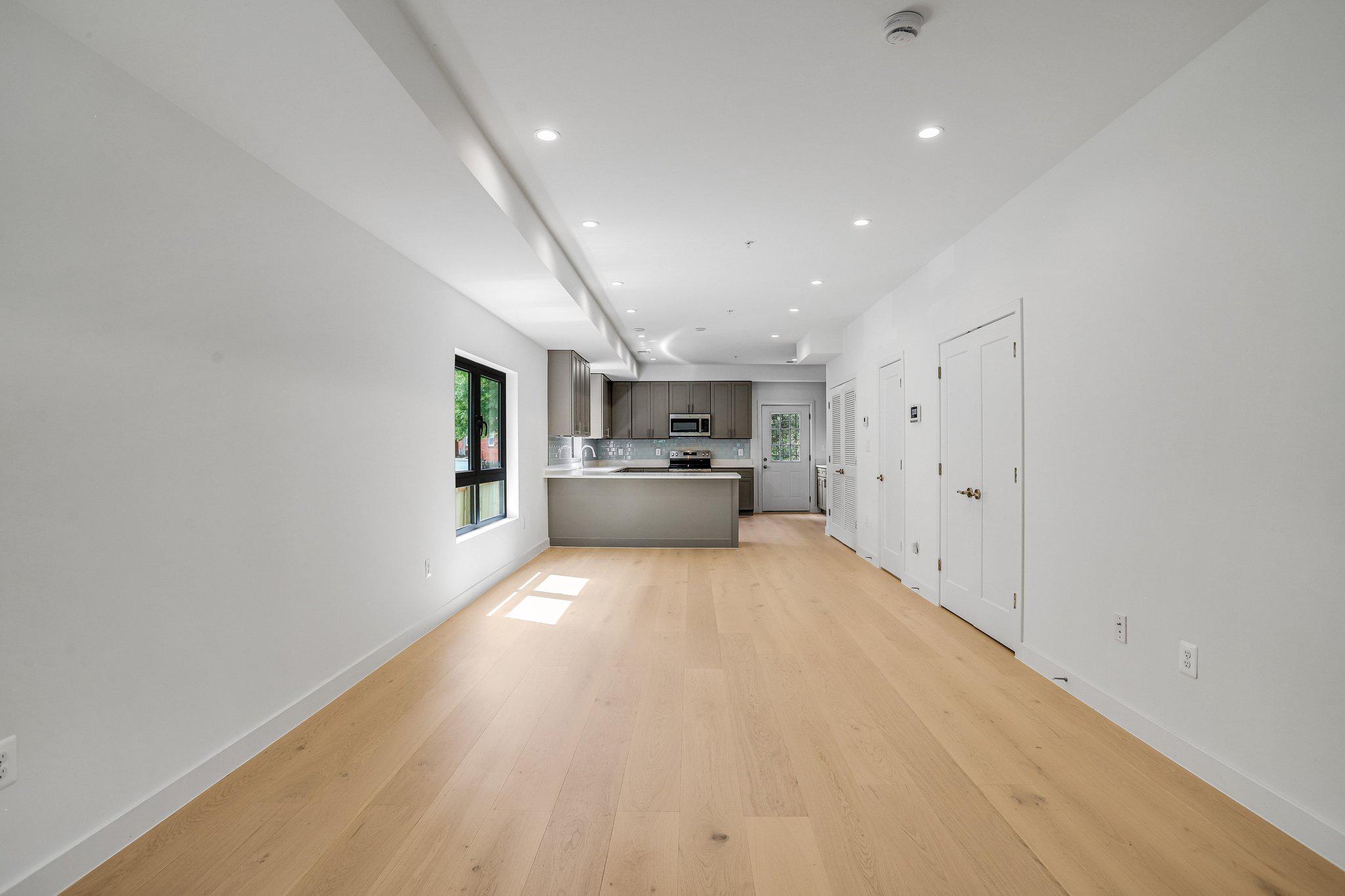  1202 Eastern Avenue NE, Washington, DC, 20019 - 物件實景