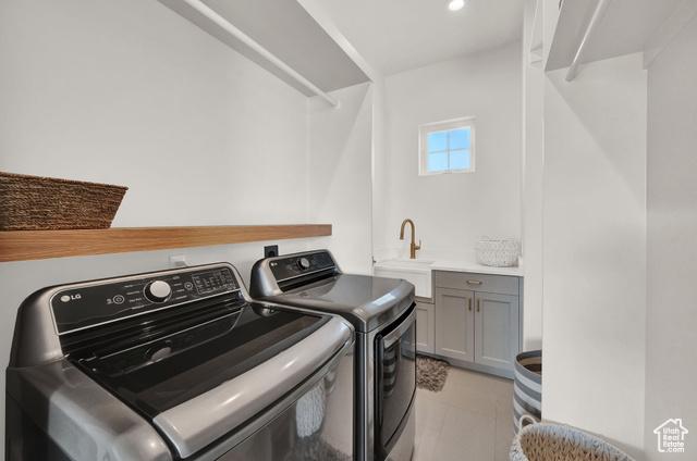 Herriman, Utah, 84096, United States, 5 Bedrooms Bedrooms, ,6 BathroomsBathrooms,Residential,For Sale,1982212