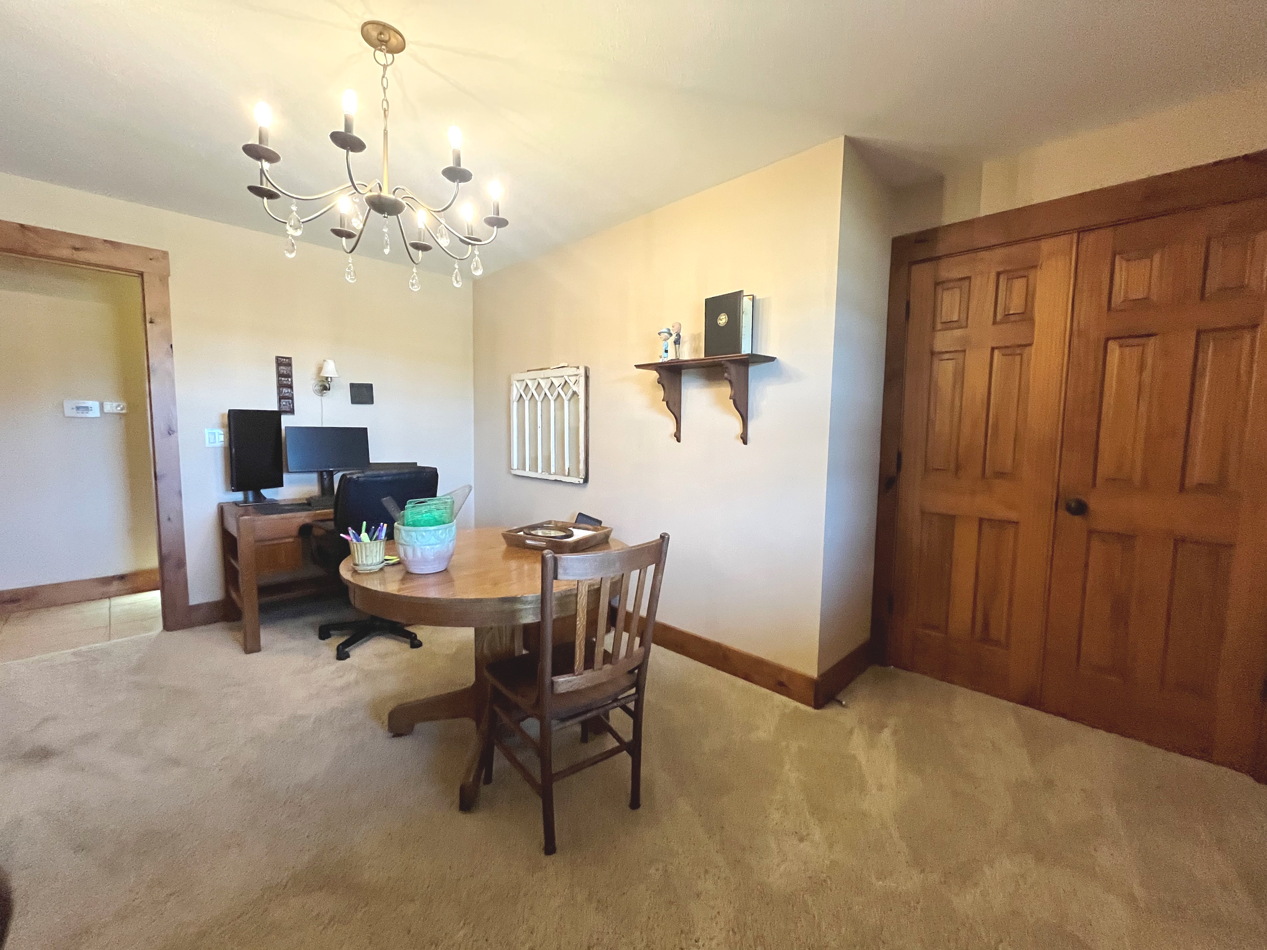 Chillicothe, Missouri, 64601, United States, 3 Bedrooms Bedrooms, ,3 BathroomsBathrooms,Residential,For Sale,1924445