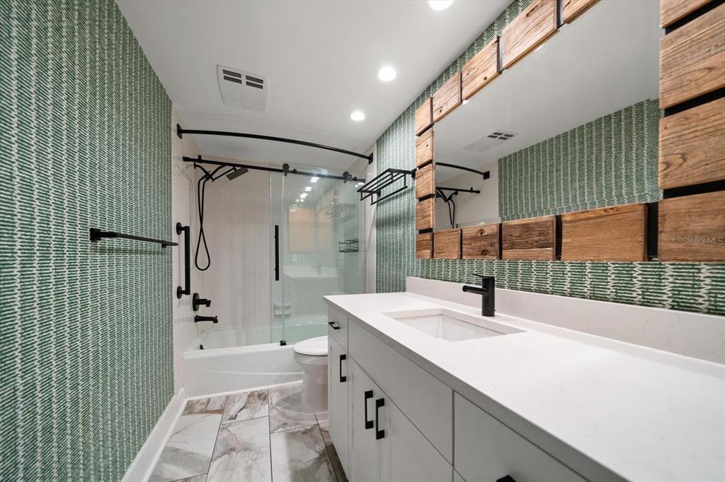 Clearwater Beach, Florida, 33767, United States, 3 Bedrooms Bedrooms, ,3 BathroomsBathrooms,Residential,For Sale,1918652