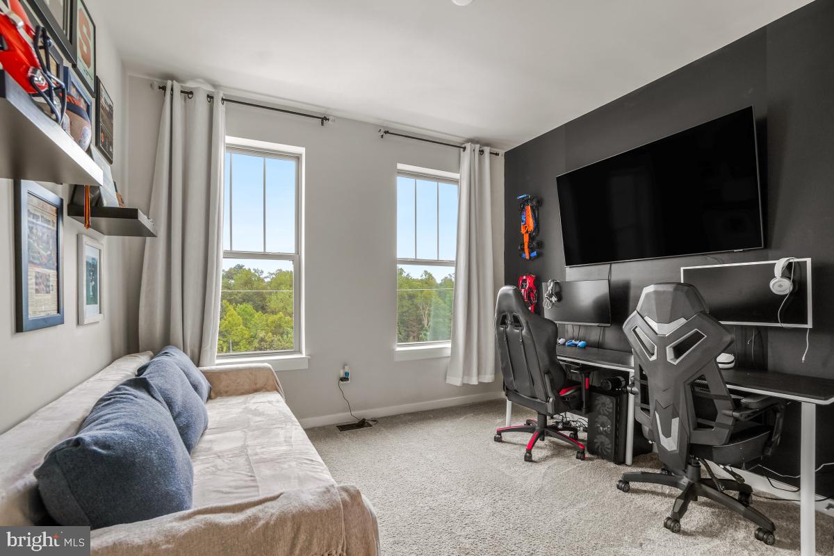 Manassas Park, Virginia, 20111, United States, 3 Bedrooms Bedrooms, ,3 BathroomsBathrooms,Residential,For Sale,1942849