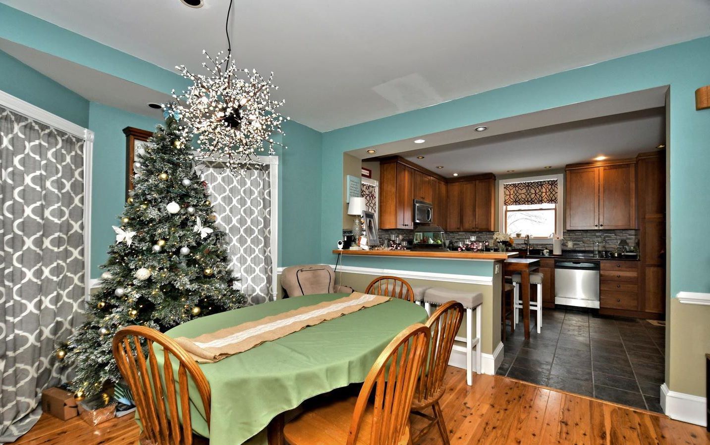 Pennington, New Jersey, 08534, United States, 3 Bedrooms Bedrooms, ,Residential,For Sale,1928704