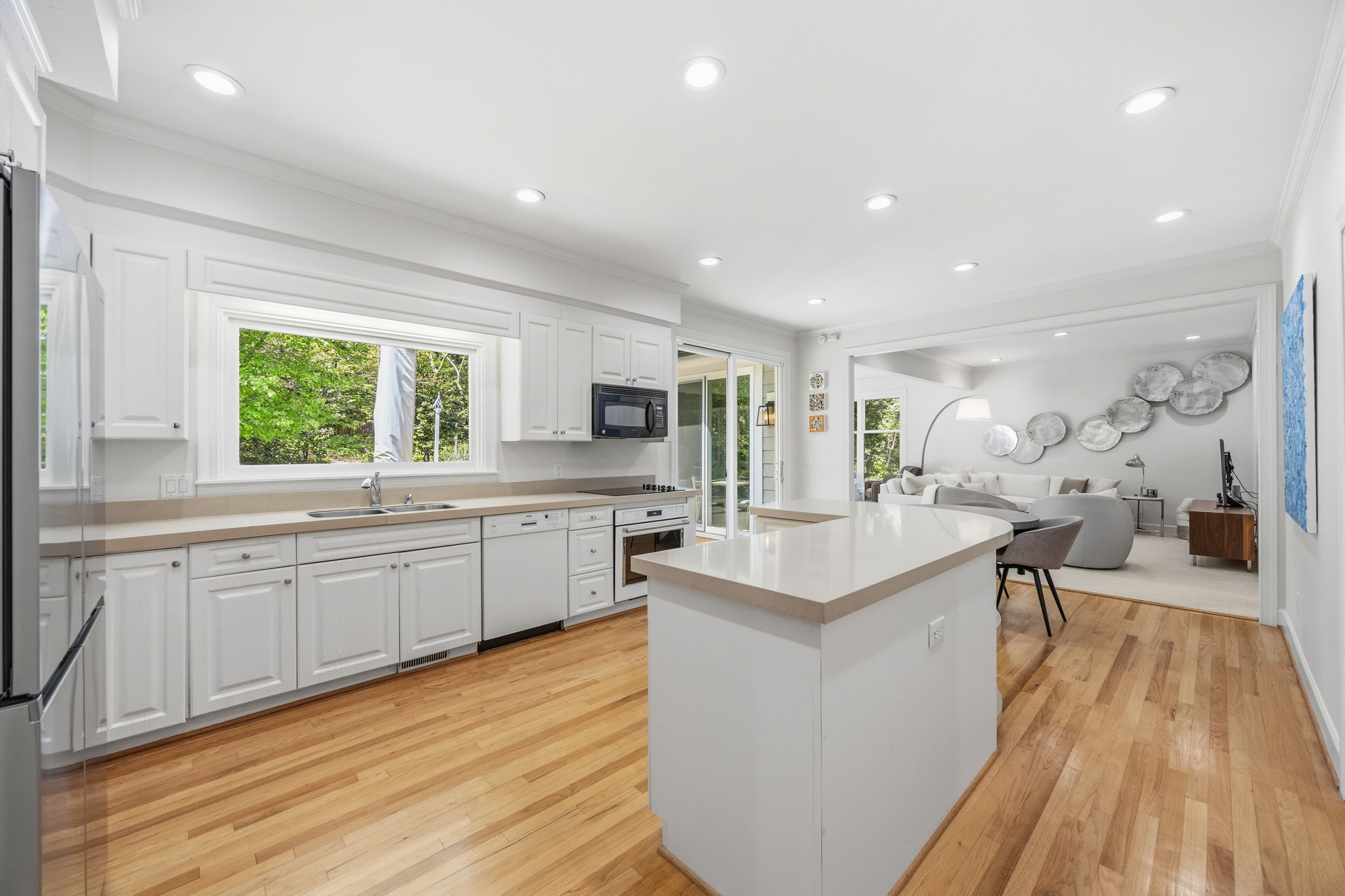  8 Sedgewood Road, Chapel Hill, NC 27514 - 物件實景
