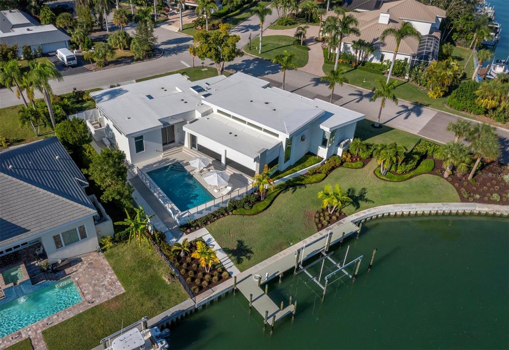 Sarasota, Florida, 34236, United States, 3 Bedrooms Bedrooms, ,5 BathroomsBathrooms,Residential,For Sale,2003430