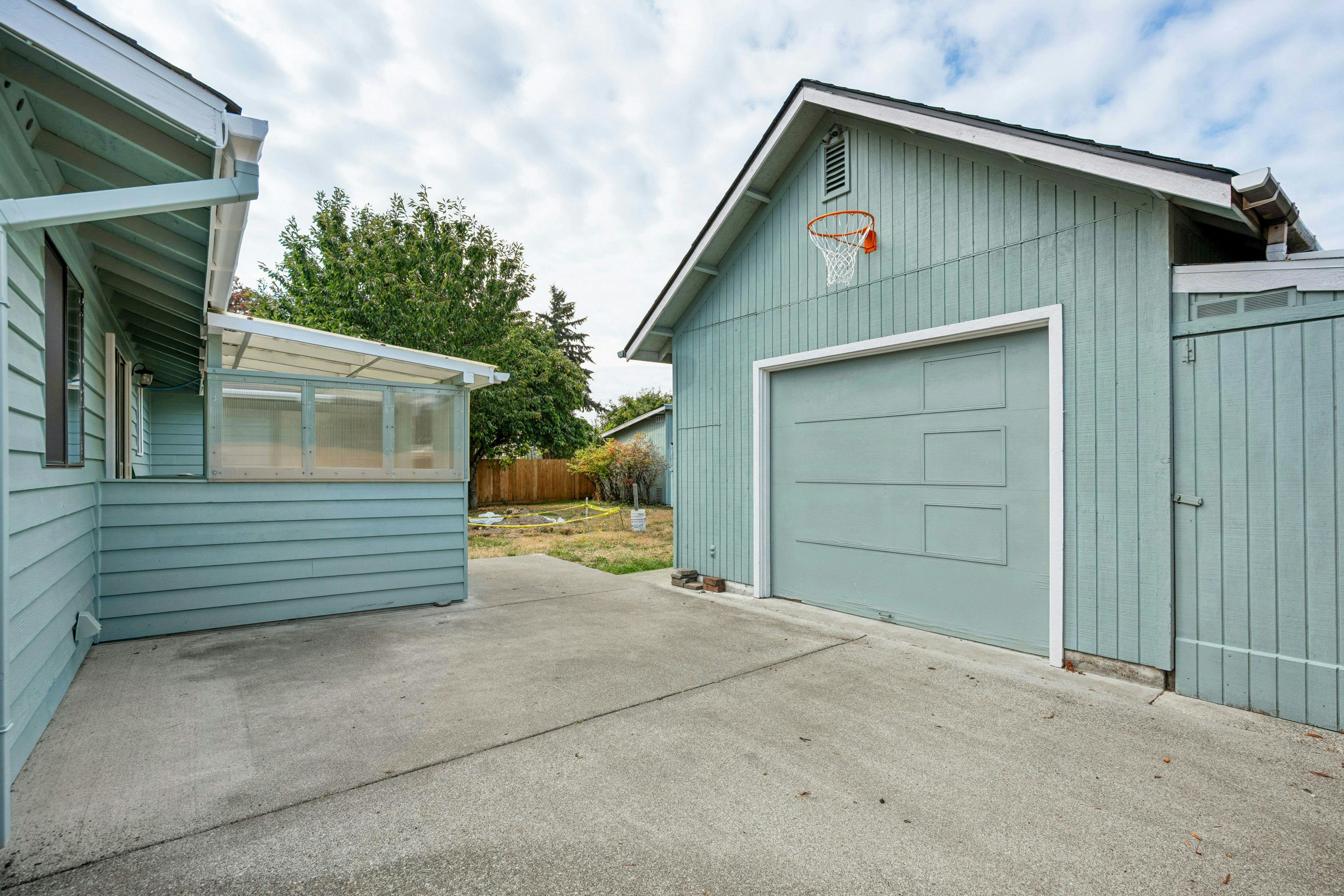  30637 1st Place Southwest, Federal Way, WA 98023 - 物件實景