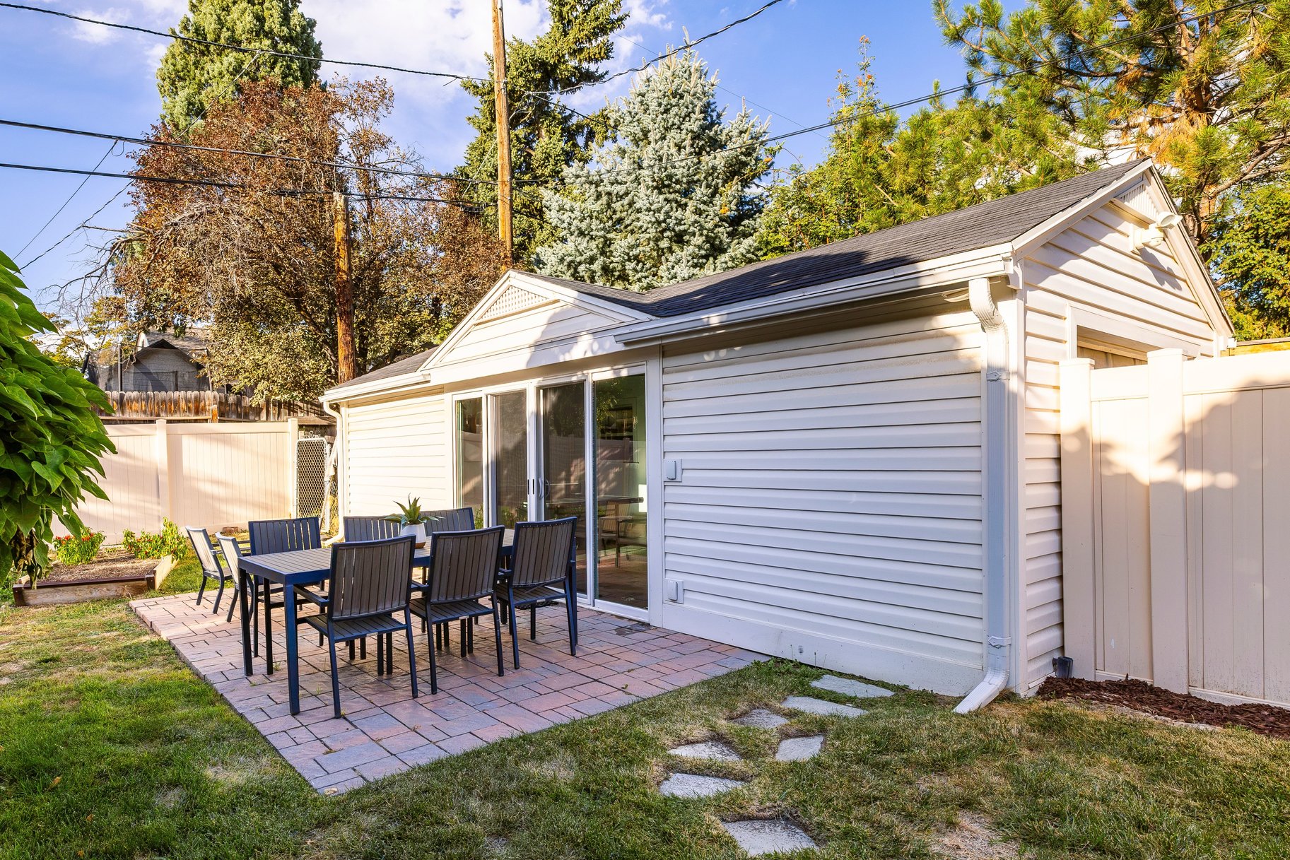 Classic Charm, Modern Updates in Coveted Wasatch Hollow - 物件實景