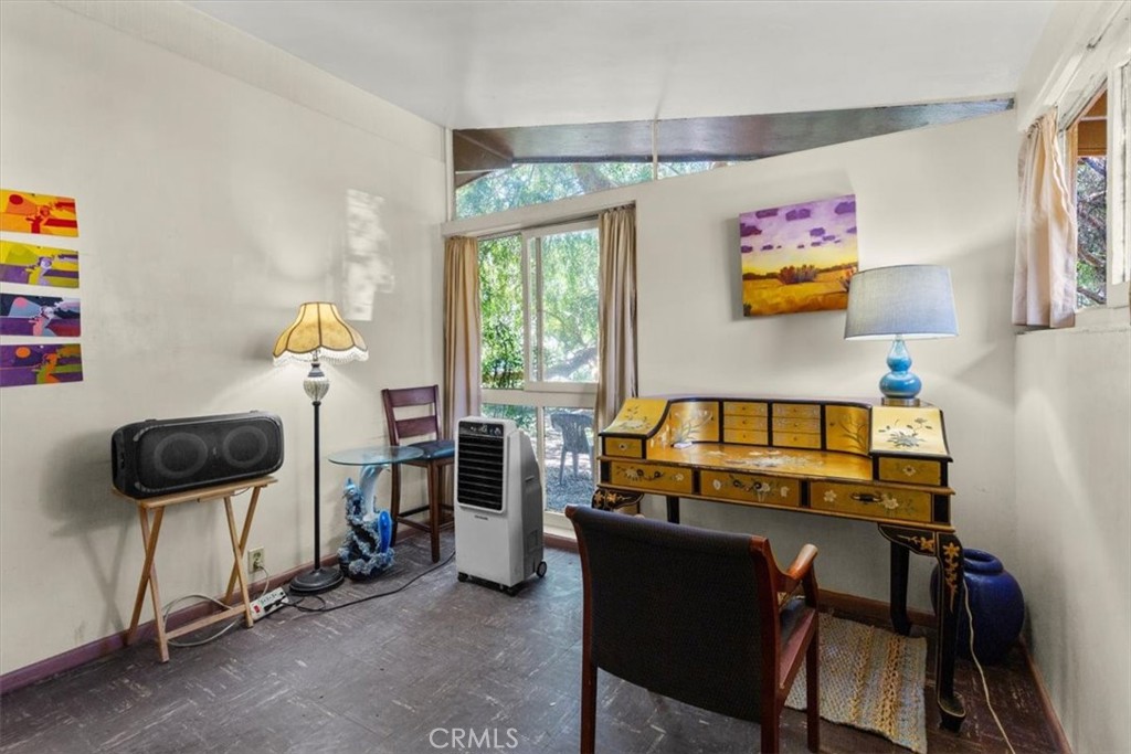 Pomona, California, 91766, United States, 4 Bedrooms Bedrooms, ,2 BathroomsBathrooms,Residential,For Sale,1920904