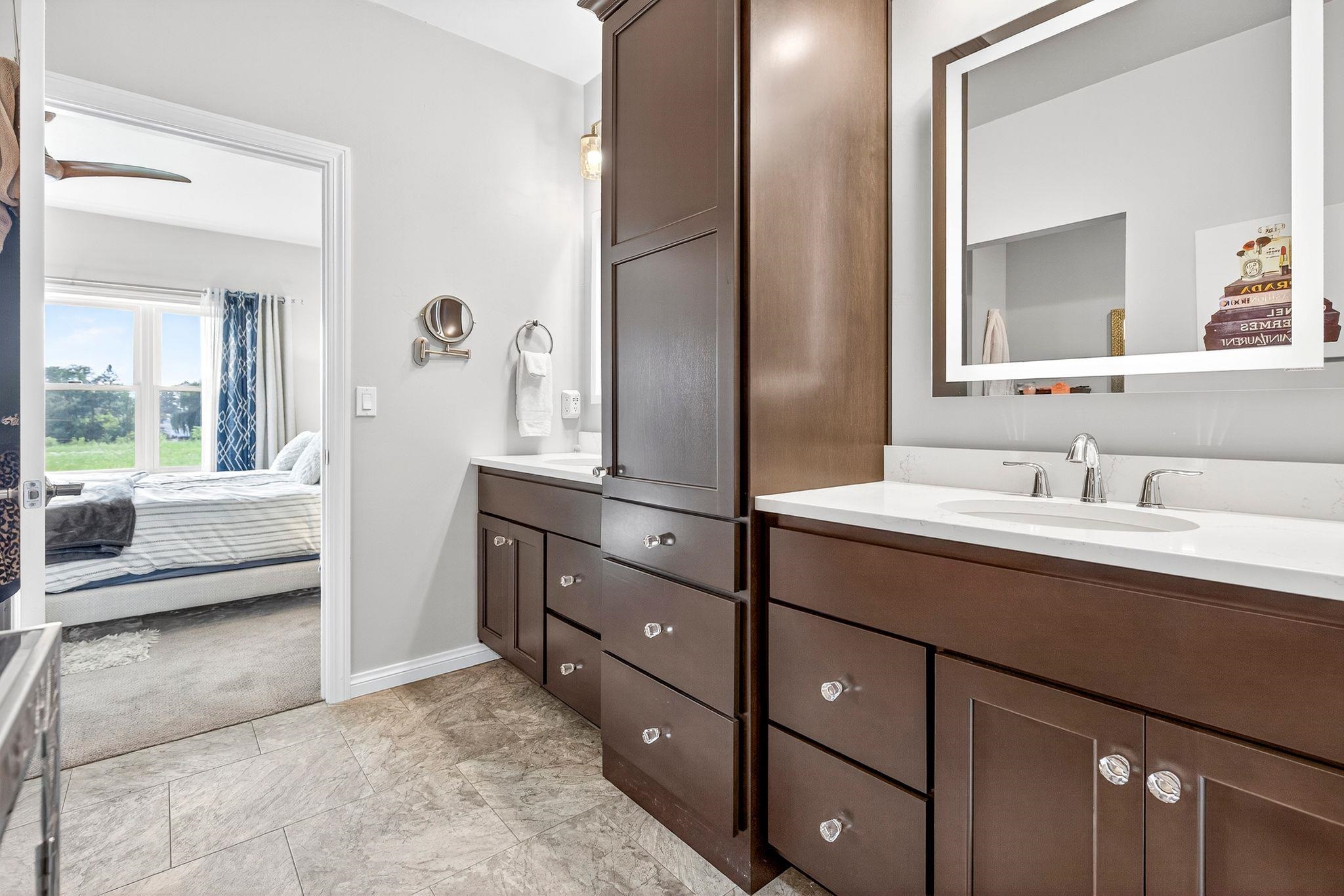 GREENVILLE, Wisconsin, 54942, United States, 4 Bedrooms Bedrooms, ,3 BathroomsBathrooms,Residential,For Sale,1924838