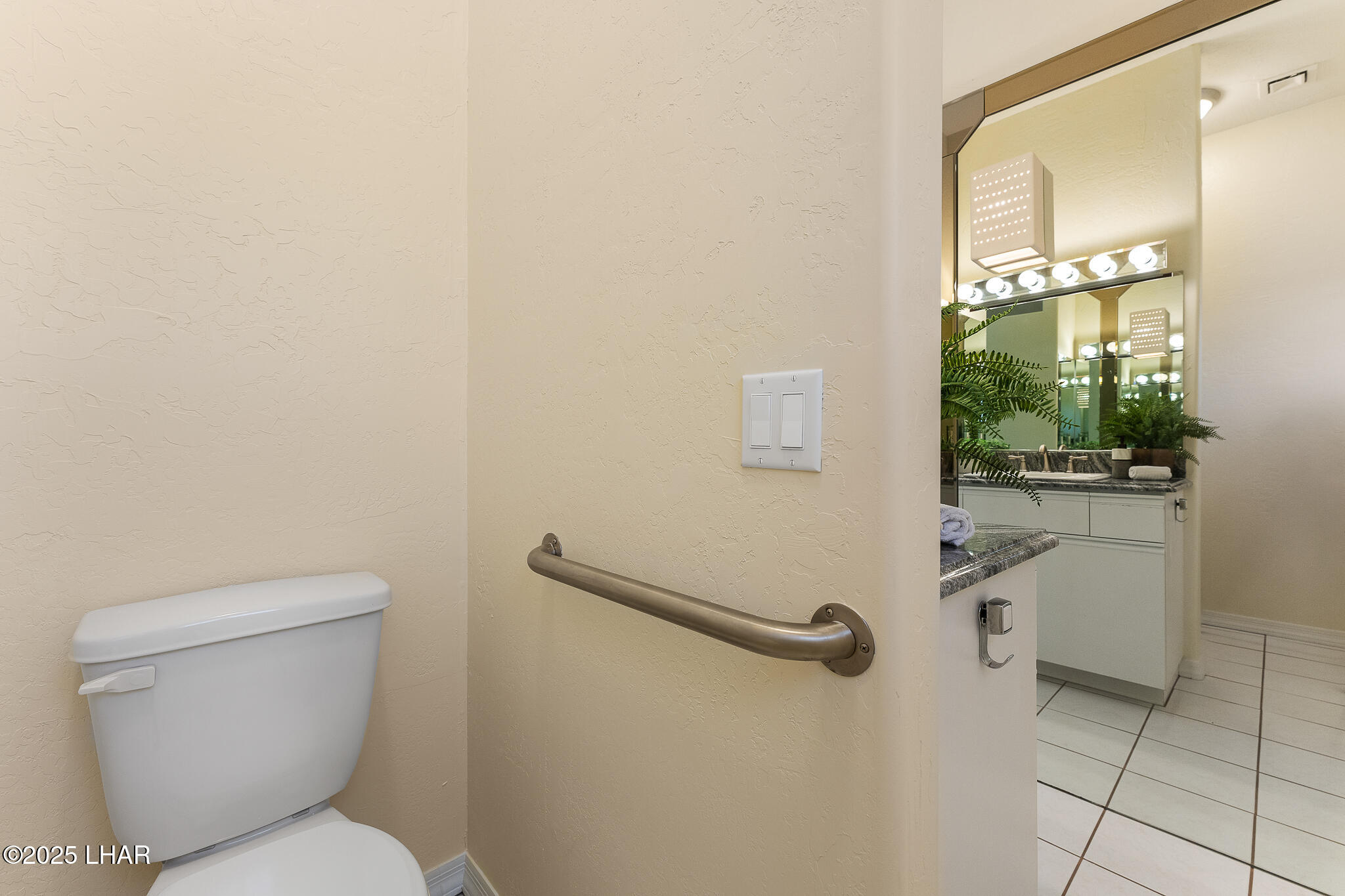 Lake Havasu City, Arizona, 86406, United States, 3 Bedrooms Bedrooms, ,2 BathroomsBathrooms,Residential,For Sale,1846694
