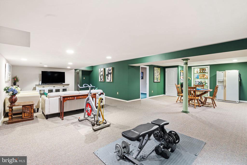 New Hope, Pennsylvania, 18938, United States, 4 Bedrooms Bedrooms, ,5 BathroomsBathrooms,Residential,For Sale,1987976