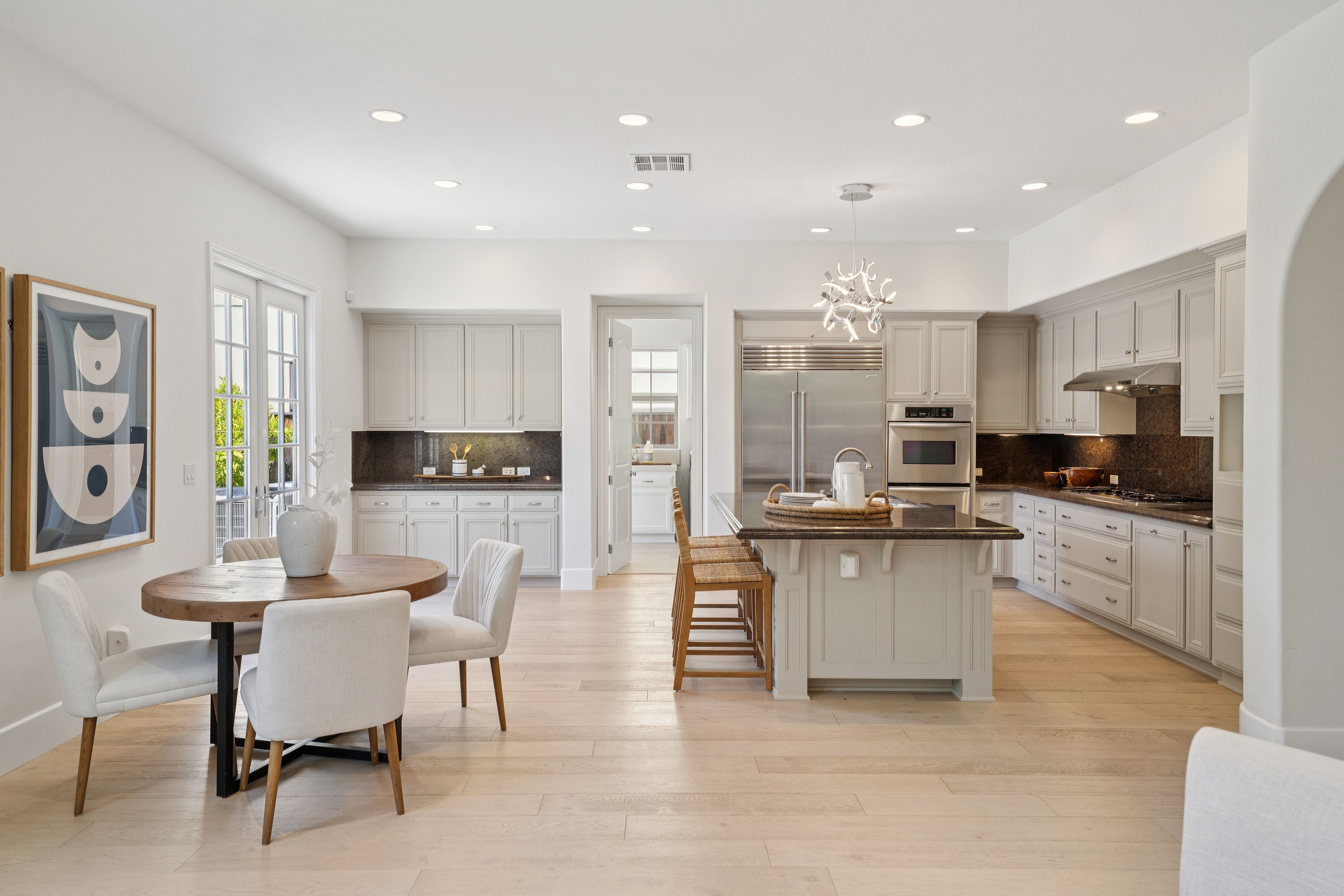  Elegant Almaden Valley Retreat With Scenic Foothill Views - 物件實景