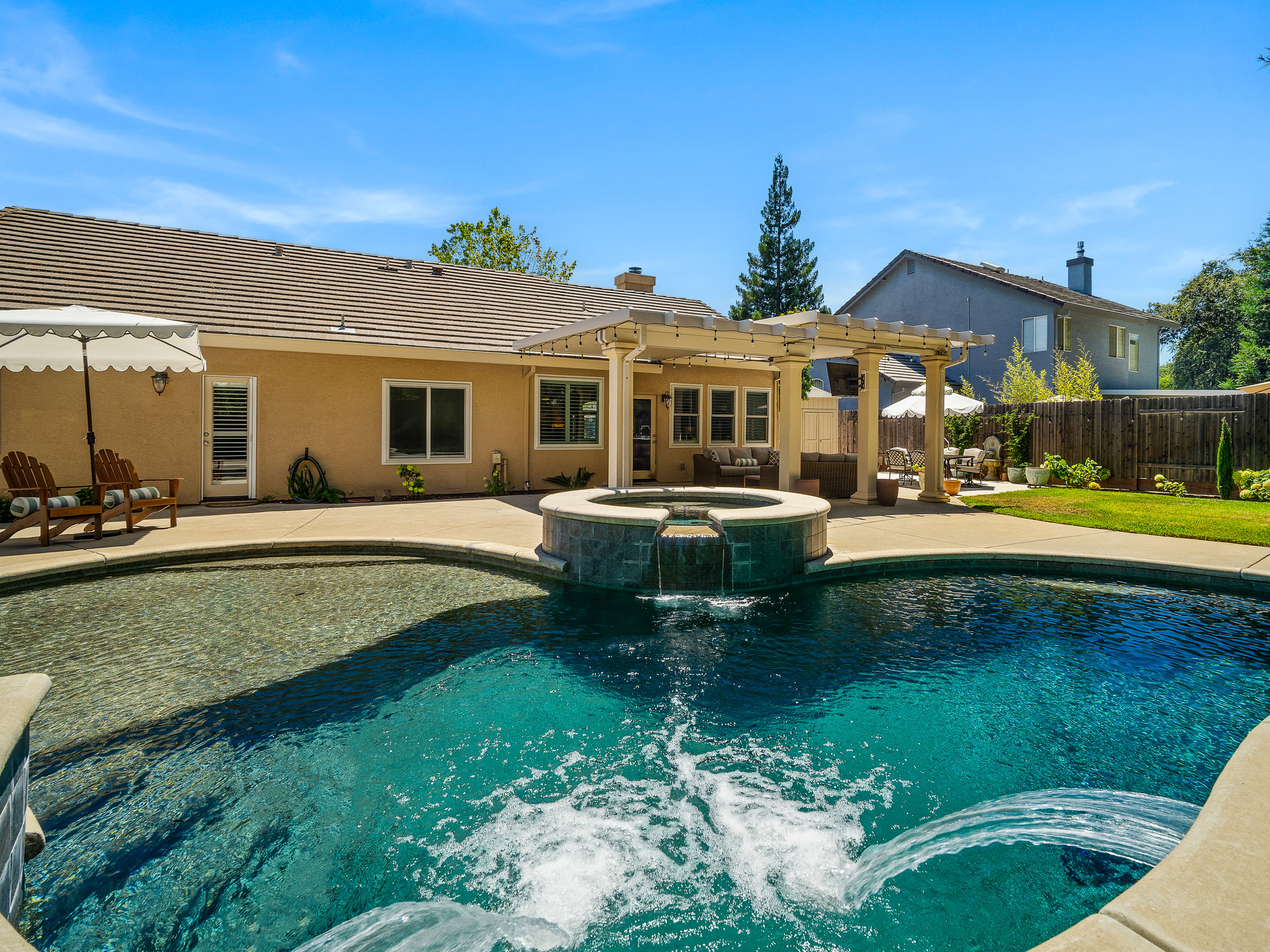  8959 Augustine Court, Orangevale, CA 95662 - 物件實景