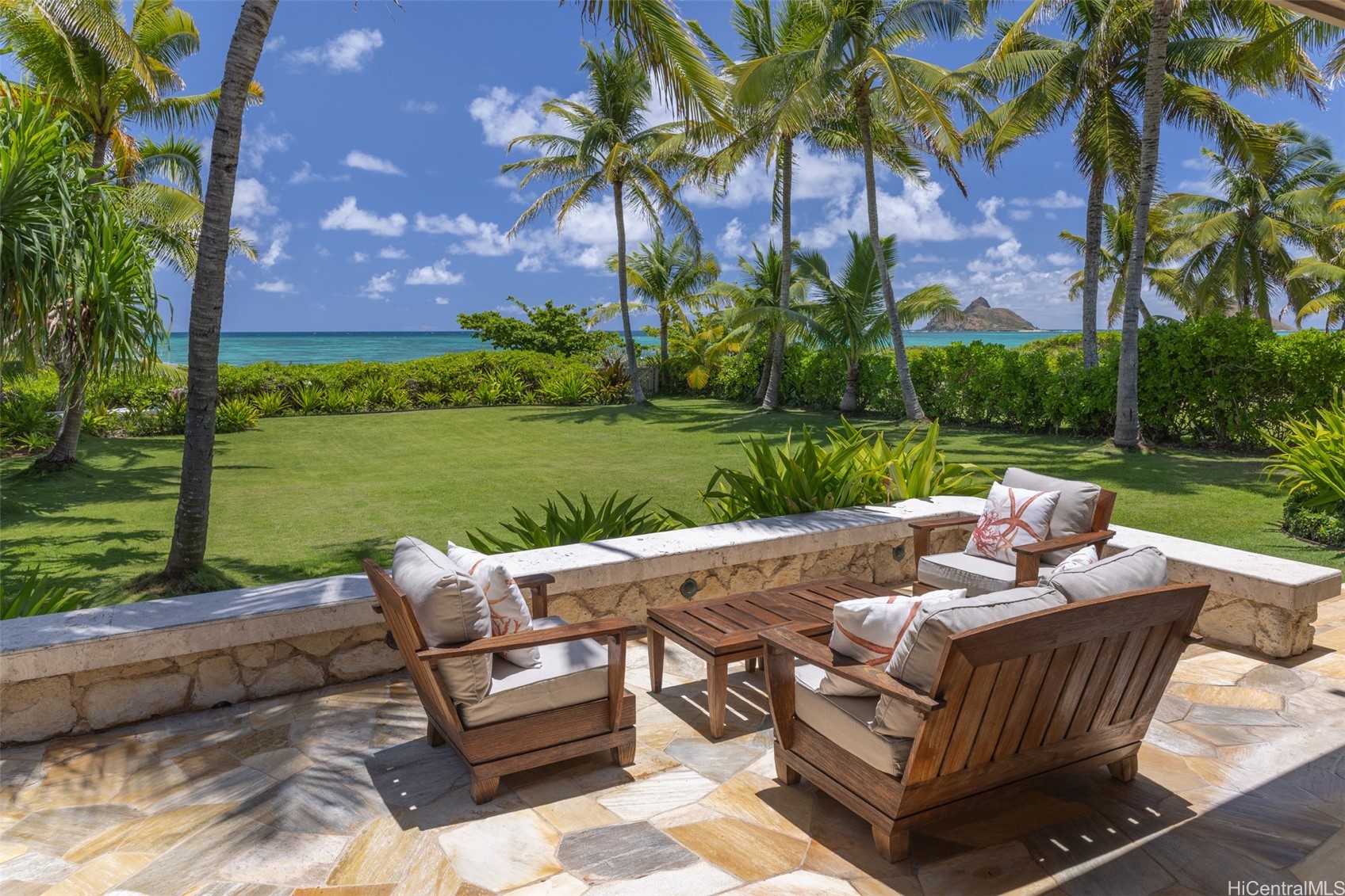 Kailua, Hawaii, 96734, United States, 5 Bedrooms Bedrooms, ,5 BathroomsBathrooms,Residential,For Sale,1948431