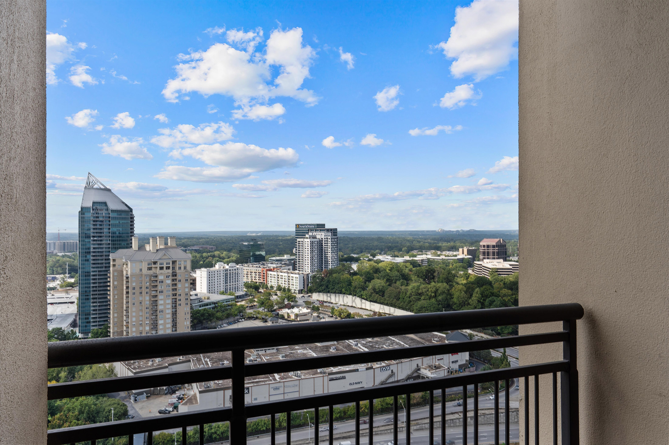  Luxury One Bedroom Condo in the heart of Buckhead - 物件實景