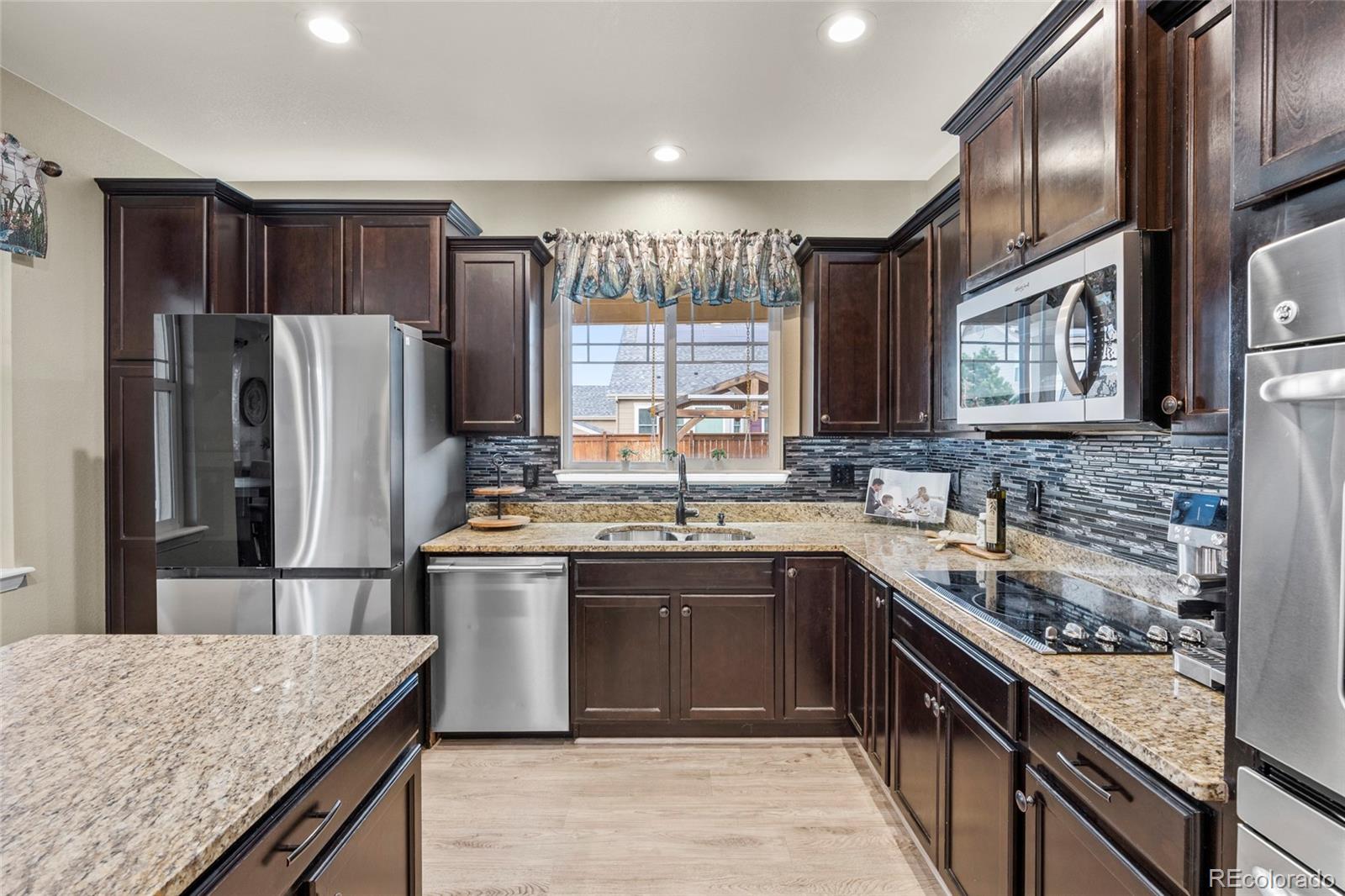 Aurora, Colorado, 80018, United States, 5 Bedrooms Bedrooms, ,3 BathroomsBathrooms,Residential,For Sale,1993047