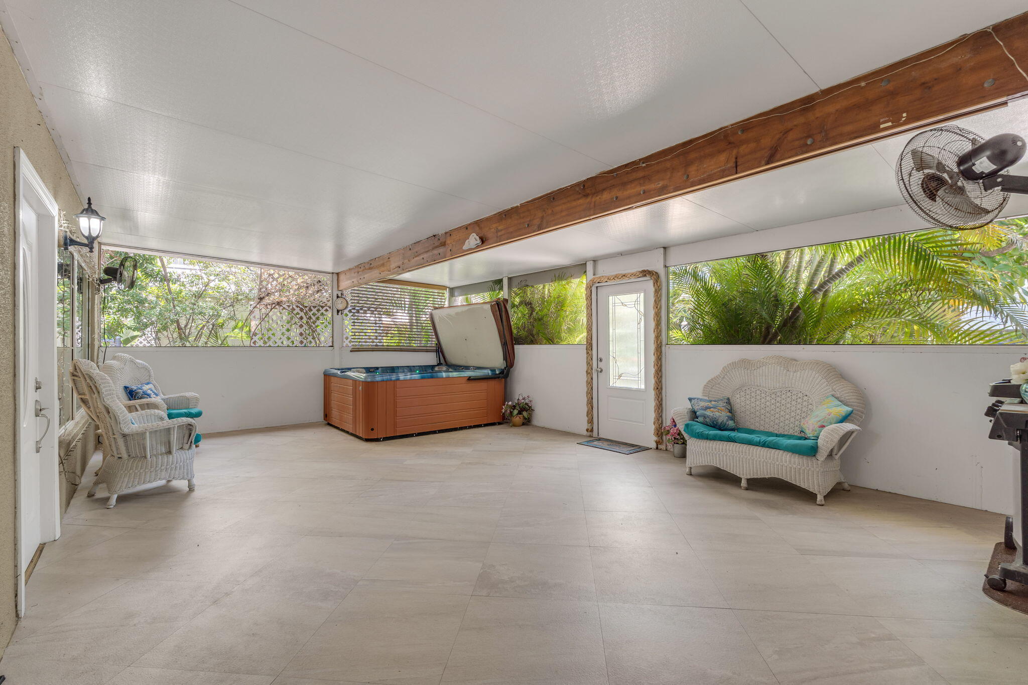 KEY LARGO, Florida, 33037, United States, 3 Bedrooms Bedrooms, ,2 BathroomsBathrooms,Residential,For Sale,1779251