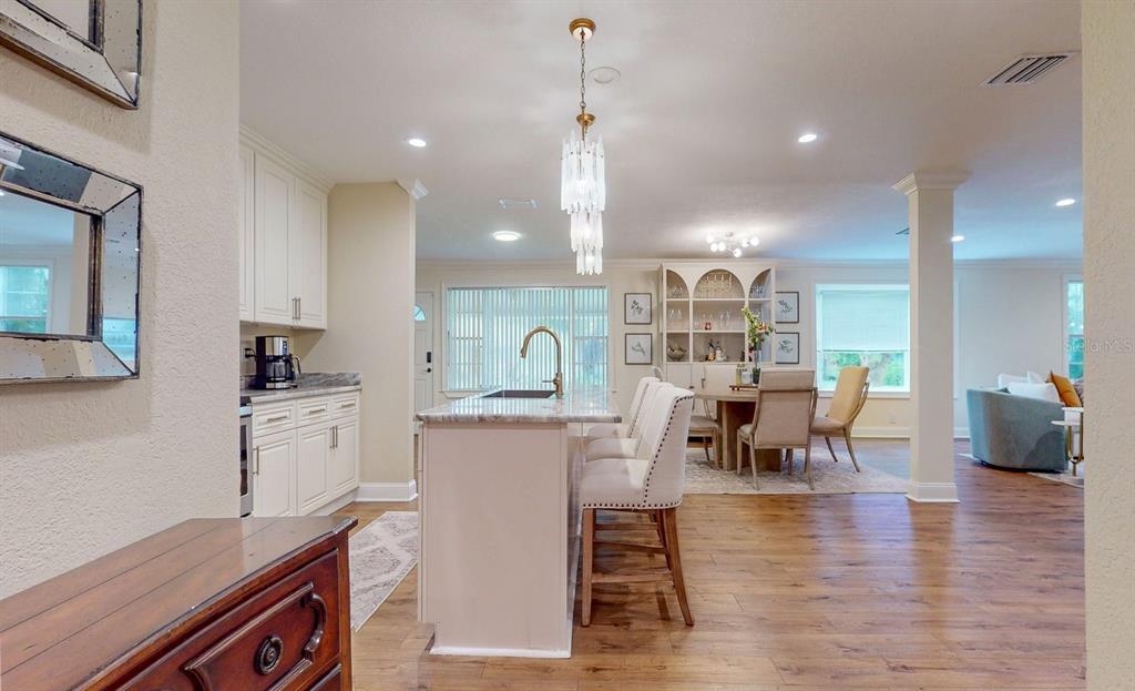 St Petersburg, Florida, 33713, United States, 3 Bedrooms Bedrooms, ,2 BathroomsBathrooms,Residential,For Sale,1985545