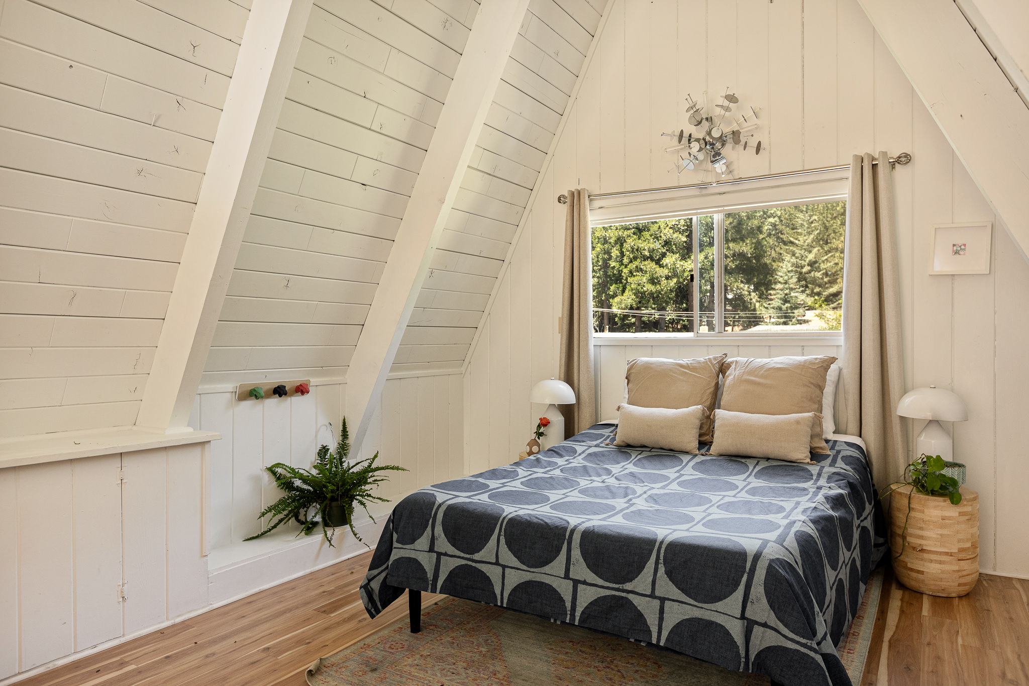  31255 Outer Highway 18 North, Running Springs, CA 92382 - 物件實景