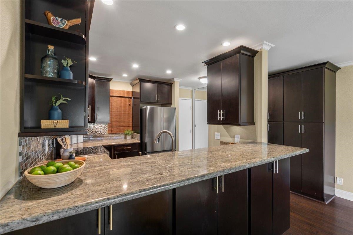 Kihei, Hawaii, 96753, United States, 2 Bedrooms Bedrooms, ,2 BathroomsBathrooms,Residential,For Sale,1827829