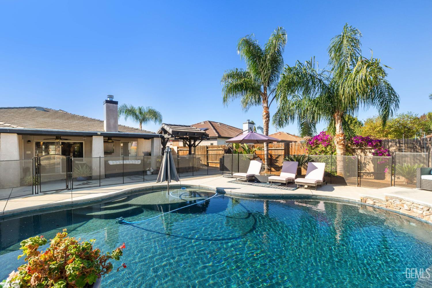 Bakersfield, California, 93312, United States, 4 Bedrooms Bedrooms, ,2 BathroomsBathrooms,Residential,For Sale,1970807