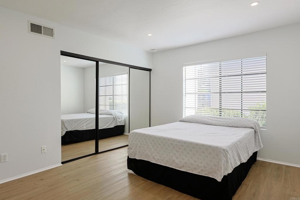 Santee, California, 92071, United States, 2 Bedrooms Bedrooms, ,2 BathroomsBathrooms,Residential,For Sale,1968611