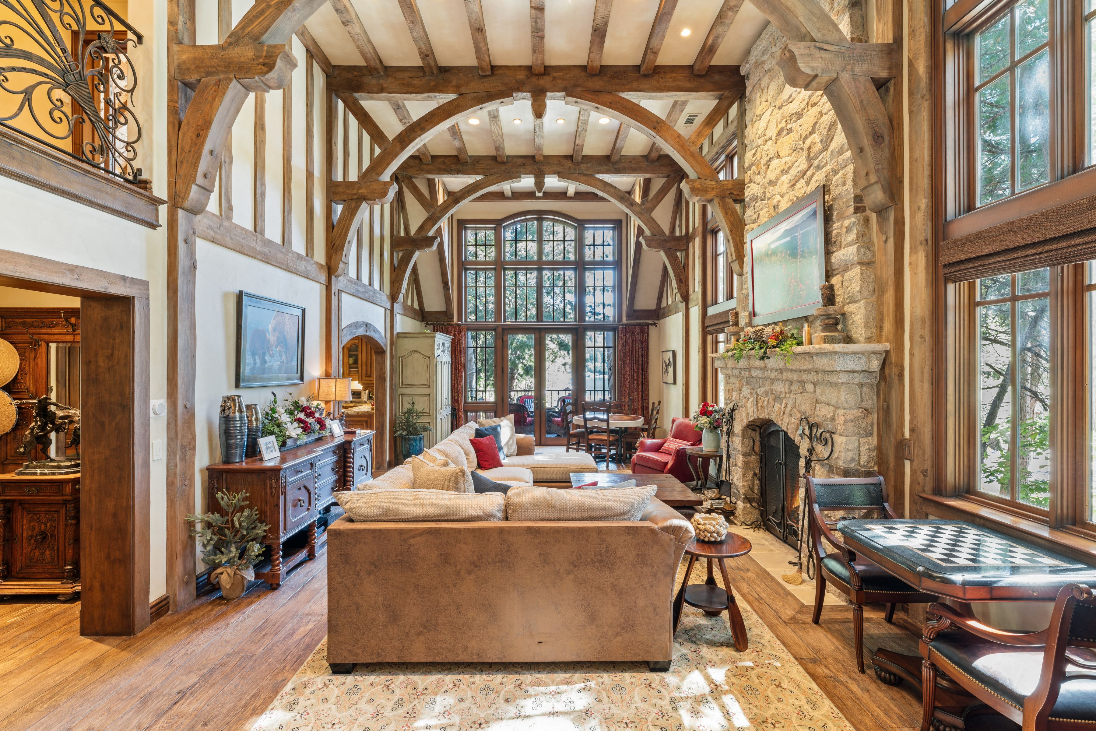  27956 High Knoll Road, Lake Arrowhead, CA 92352 - 物件實景