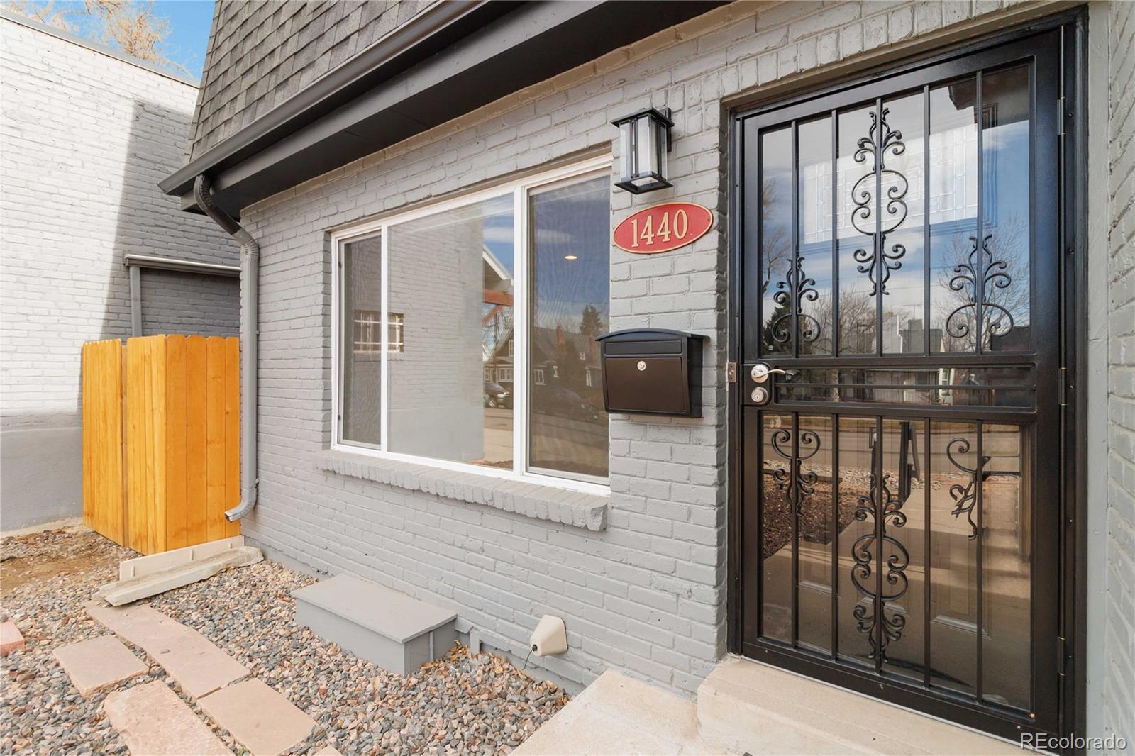Denver, Colorado, 80210, United States, 2 Bedrooms Bedrooms, ,1 BathroomBathrooms,Residential,For Sale,1907013