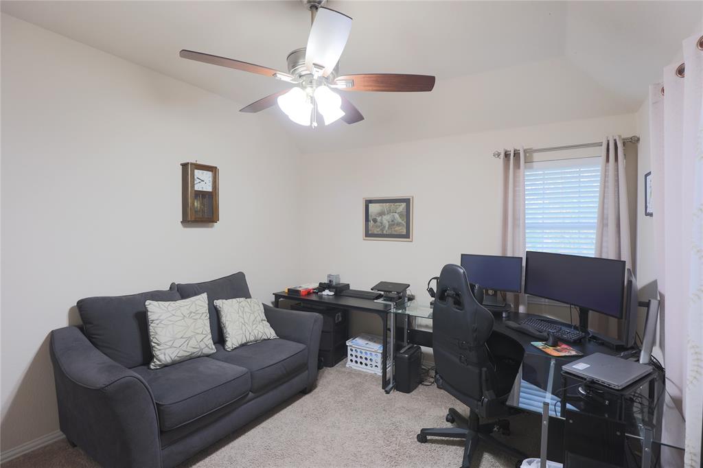 Euless, Texas, 76039, United States, 4 Bedrooms Bedrooms, ,3 BathroomsBathrooms,Residential,For Sale,2033775