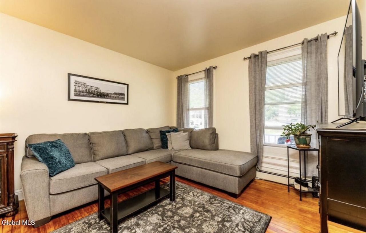 Maple Ave, Albany, NY 12208 #1