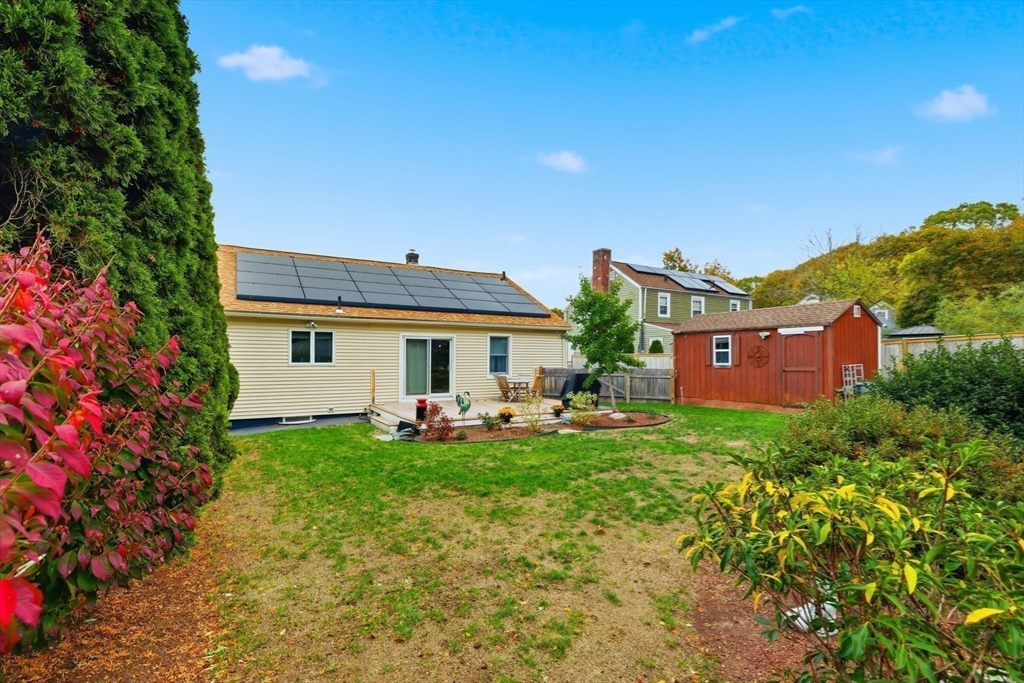 Lawrence, Massachusetts, 01843, United States, 3 Bedrooms Bedrooms, ,1 BathroomBathrooms,Residential,For Sale,1974061