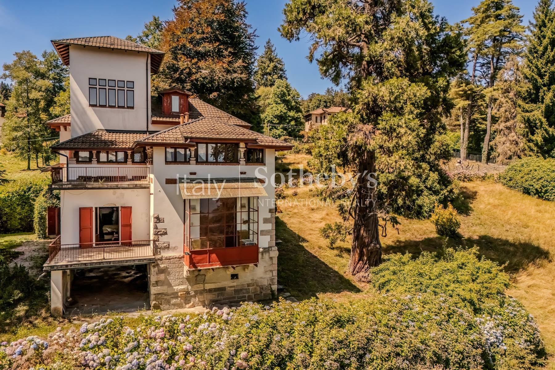  Historic villa with guest house on Lake Maggiore - 物件實景