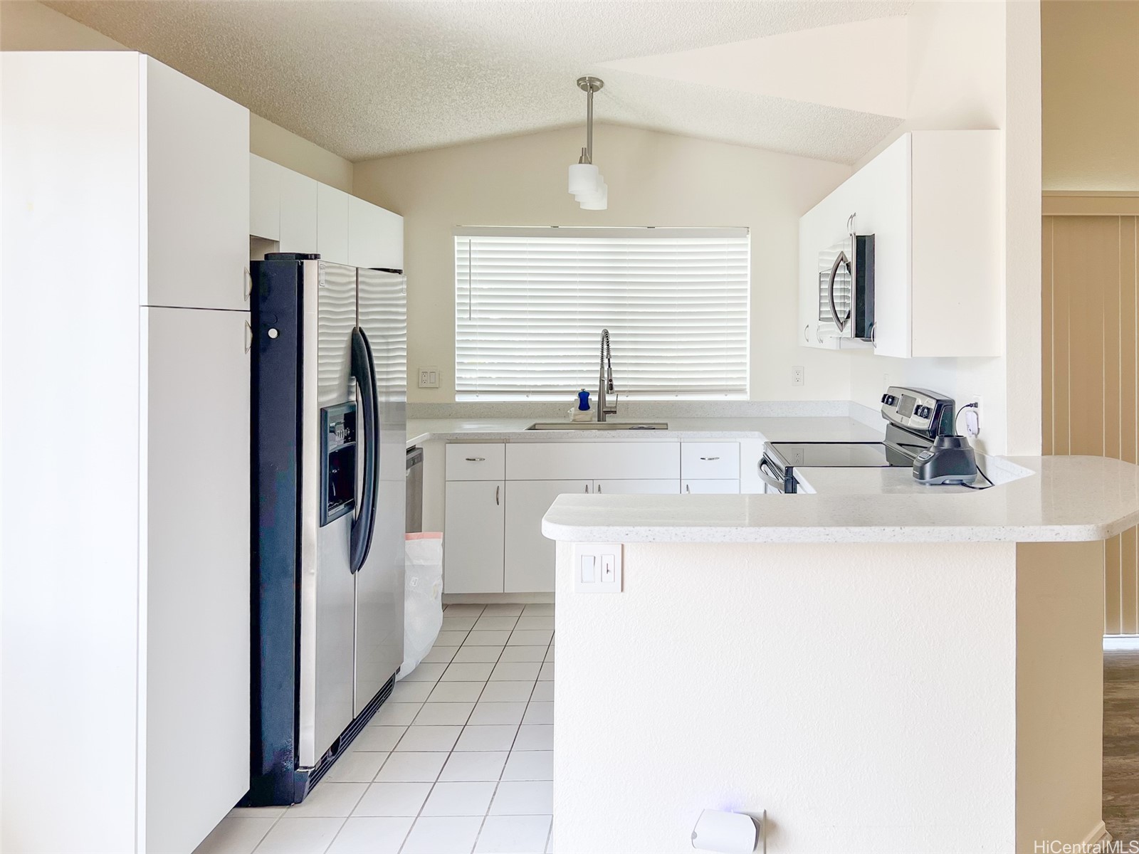 Ewa Beach, Hawaii, 96706, United States, 2 Bedrooms Bedrooms, ,2 BathroomsBathrooms,Residential,For Sale,1911375