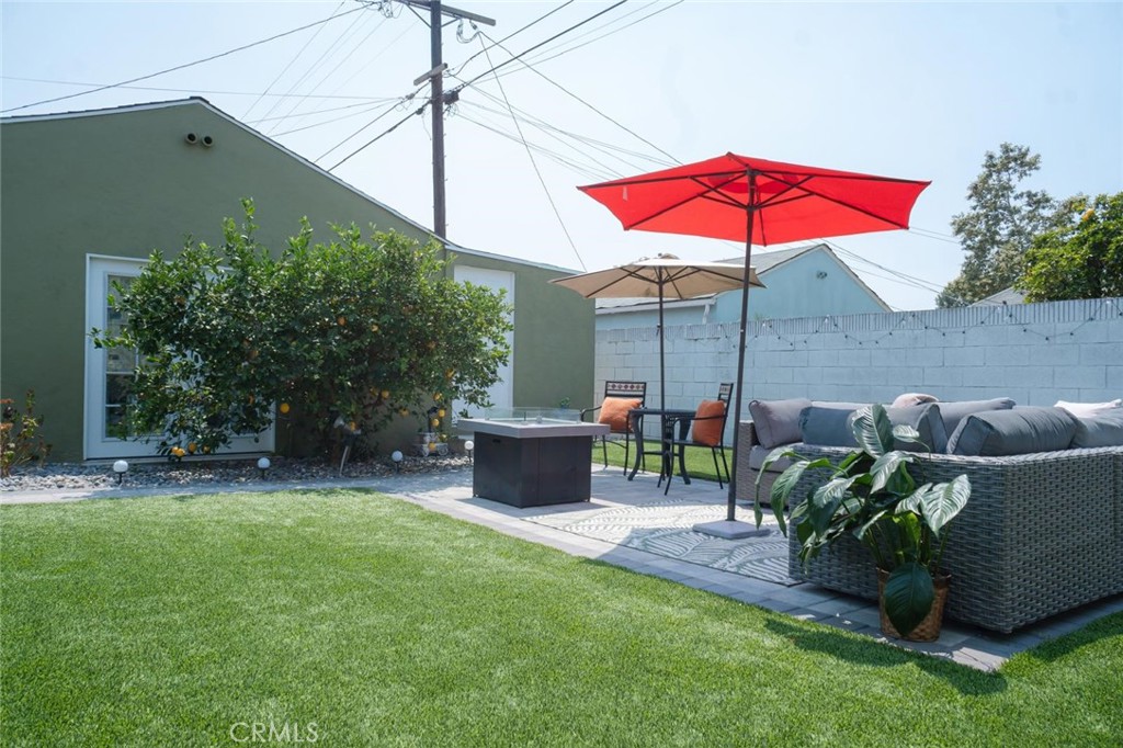 Los Angeles, California, 90008, United States, 3 Bedrooms Bedrooms, ,3 BathroomsBathrooms,Residential,For Sale,2011148