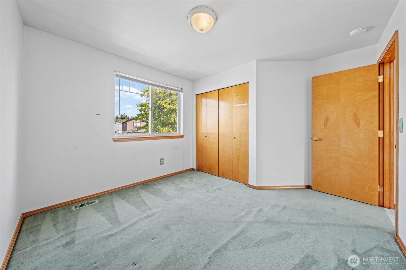 TACOMA, Washington, 98422, United States, 4 Bedrooms Bedrooms, ,3 BathroomsBathrooms,Residential,For Sale,1948002