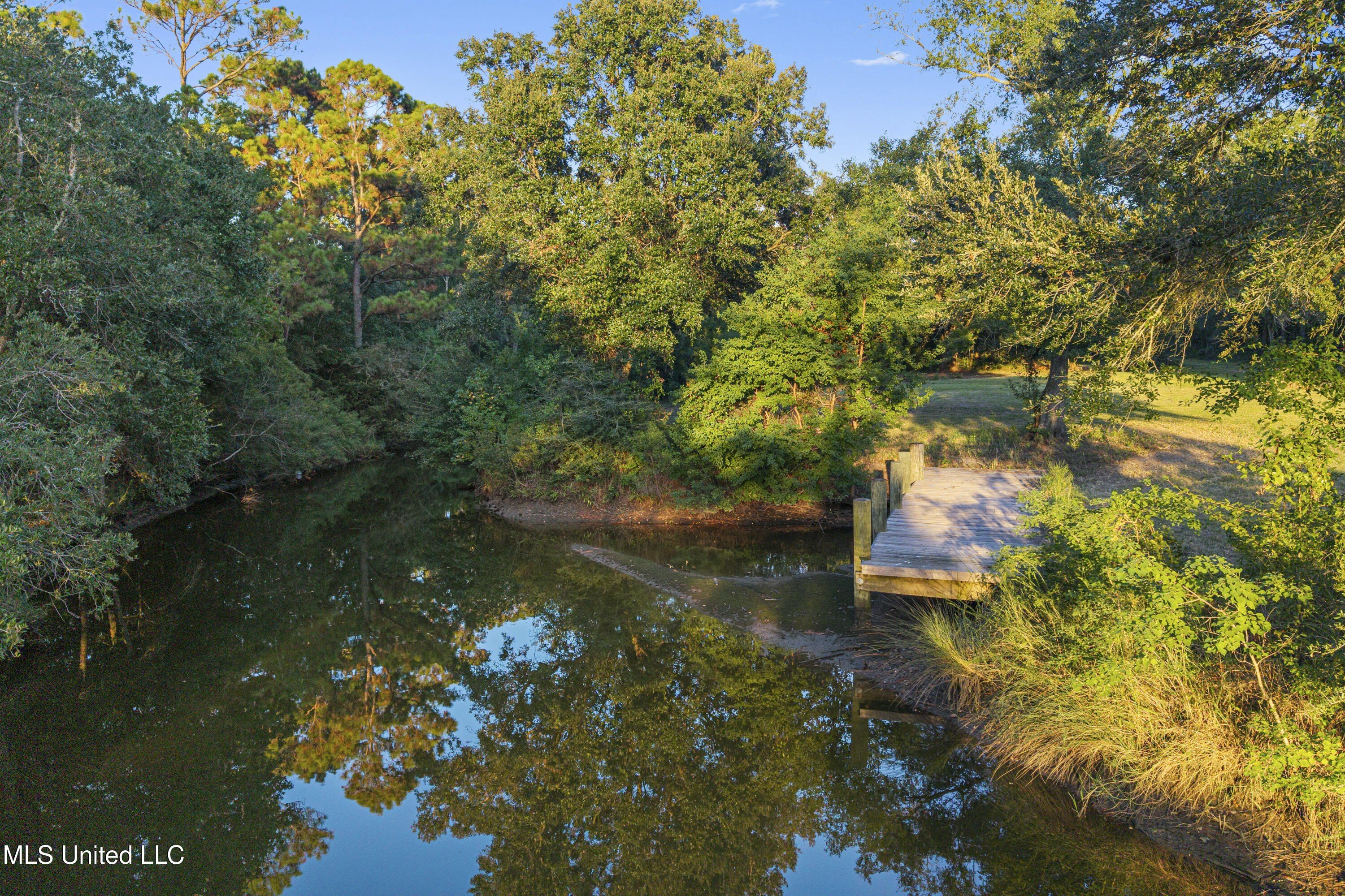 Biloxi, Mississippi, 39532, United States, 3 Bedrooms Bedrooms, ,2 BathroomsBathrooms,Residential,For Sale,1977192