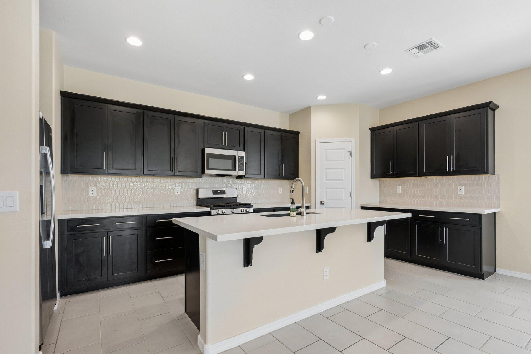  25572 N 142nd Lane  Surprise, AZ - 物件實景