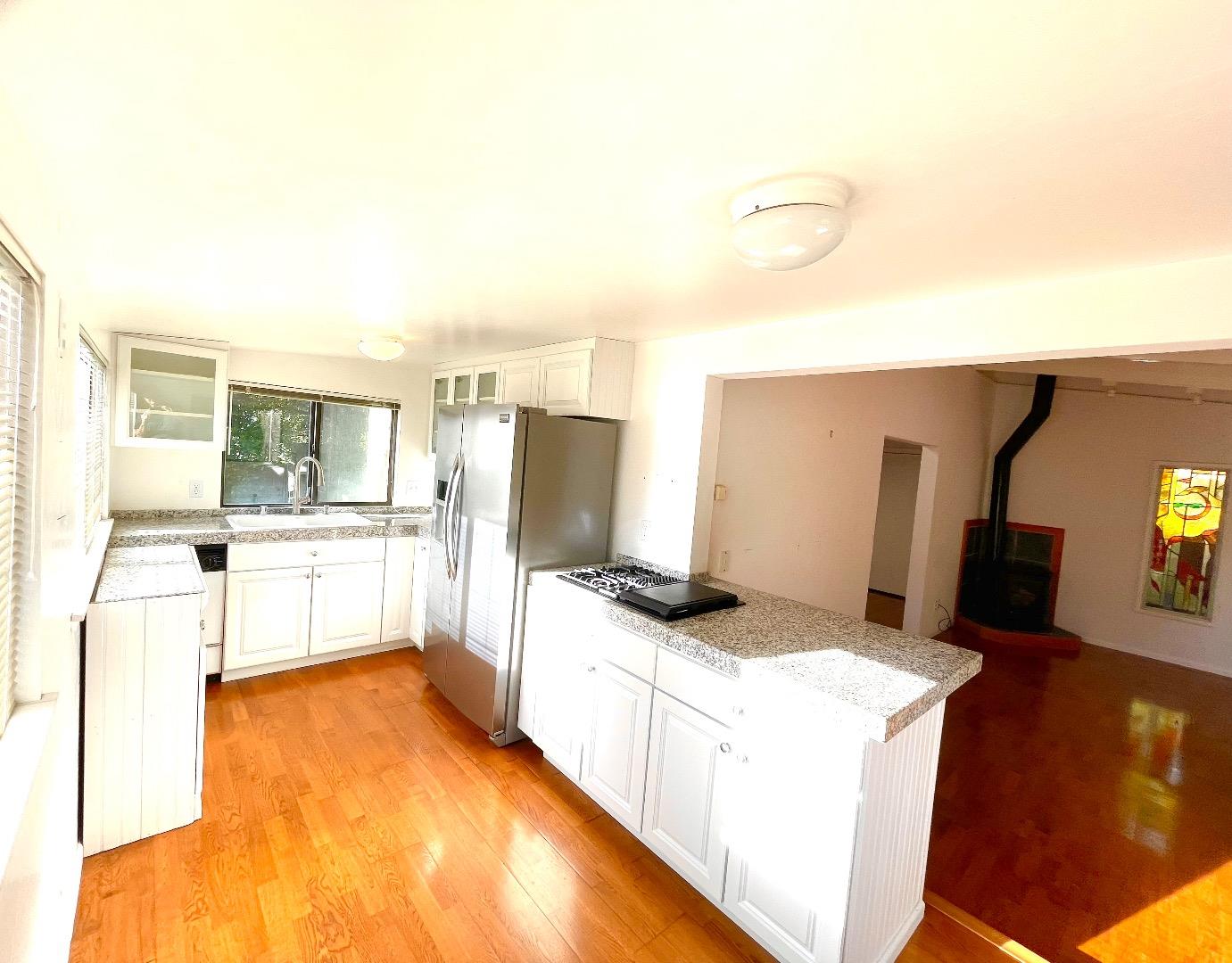 Aptos, California, 95003, United States, 3 Bedrooms Bedrooms, ,3 BathroomsBathrooms,Residential,For Sale,1993369