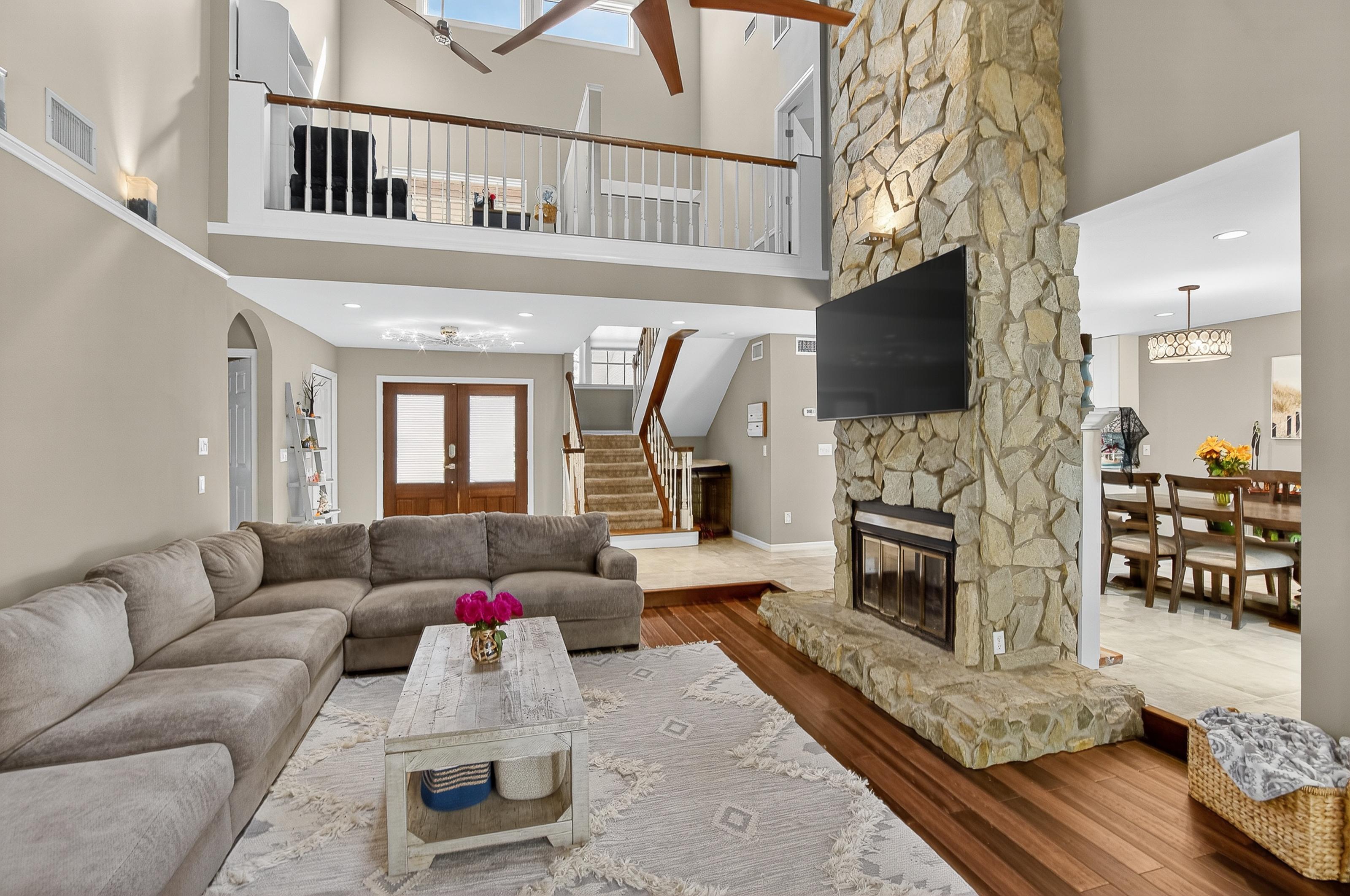 Wimauma, Florida, 33598, United States, 3 Bedrooms Bedrooms, ,3 BathroomsBathrooms,Residential,For Sale,1983978