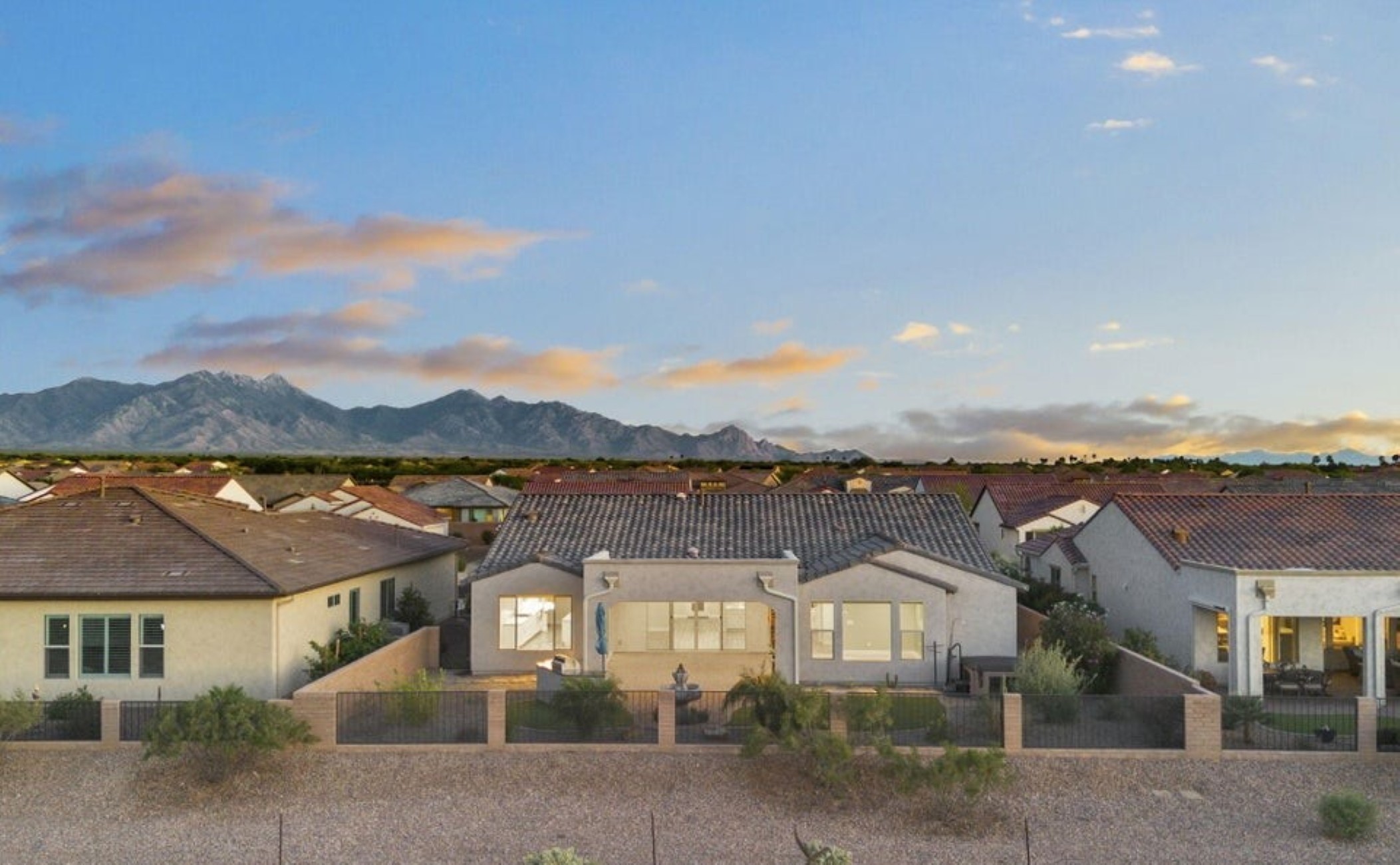  2333 E Copper Valley Way, Green Valley, AZ 85614 - 物件實景