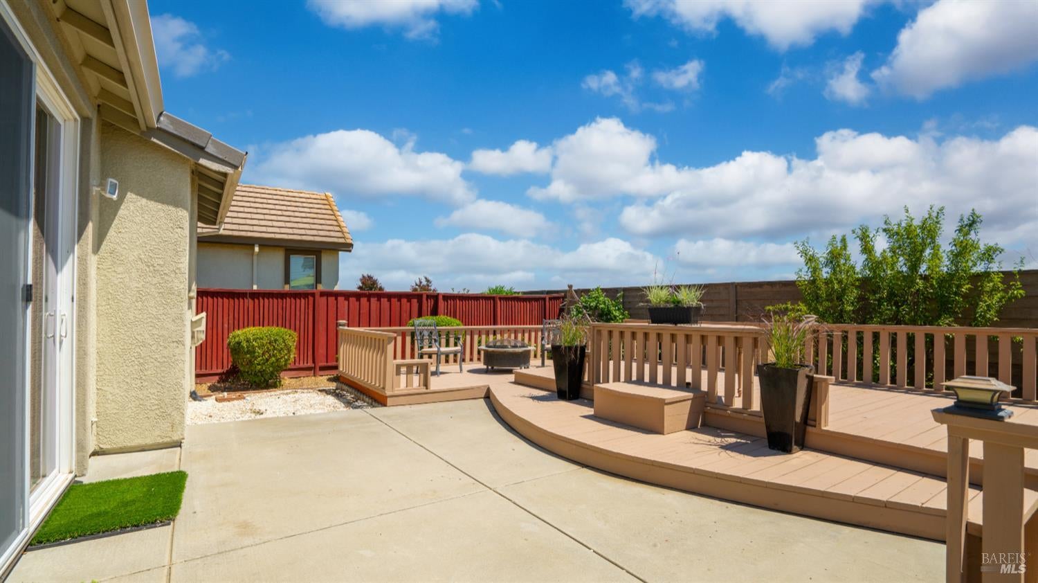 Vacaville, California, 95687, United States, 2 Bedrooms Bedrooms, ,2 BathroomsBathrooms,Residential,For Sale,1911882