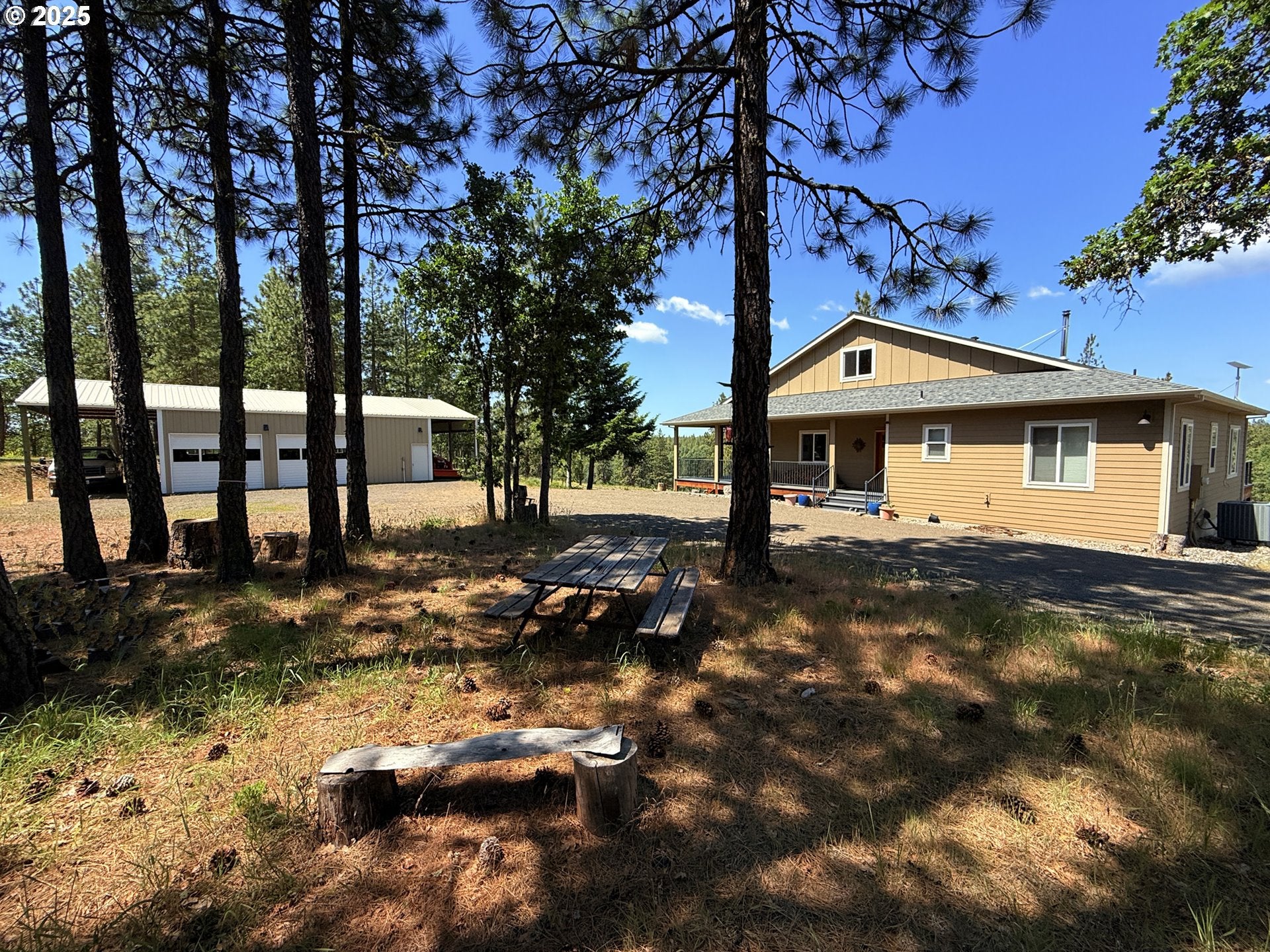 Goldendale, Washington, 98620, United States, 2 Bedrooms Bedrooms, ,2 BathroomsBathrooms,Residential,For Sale,1906644