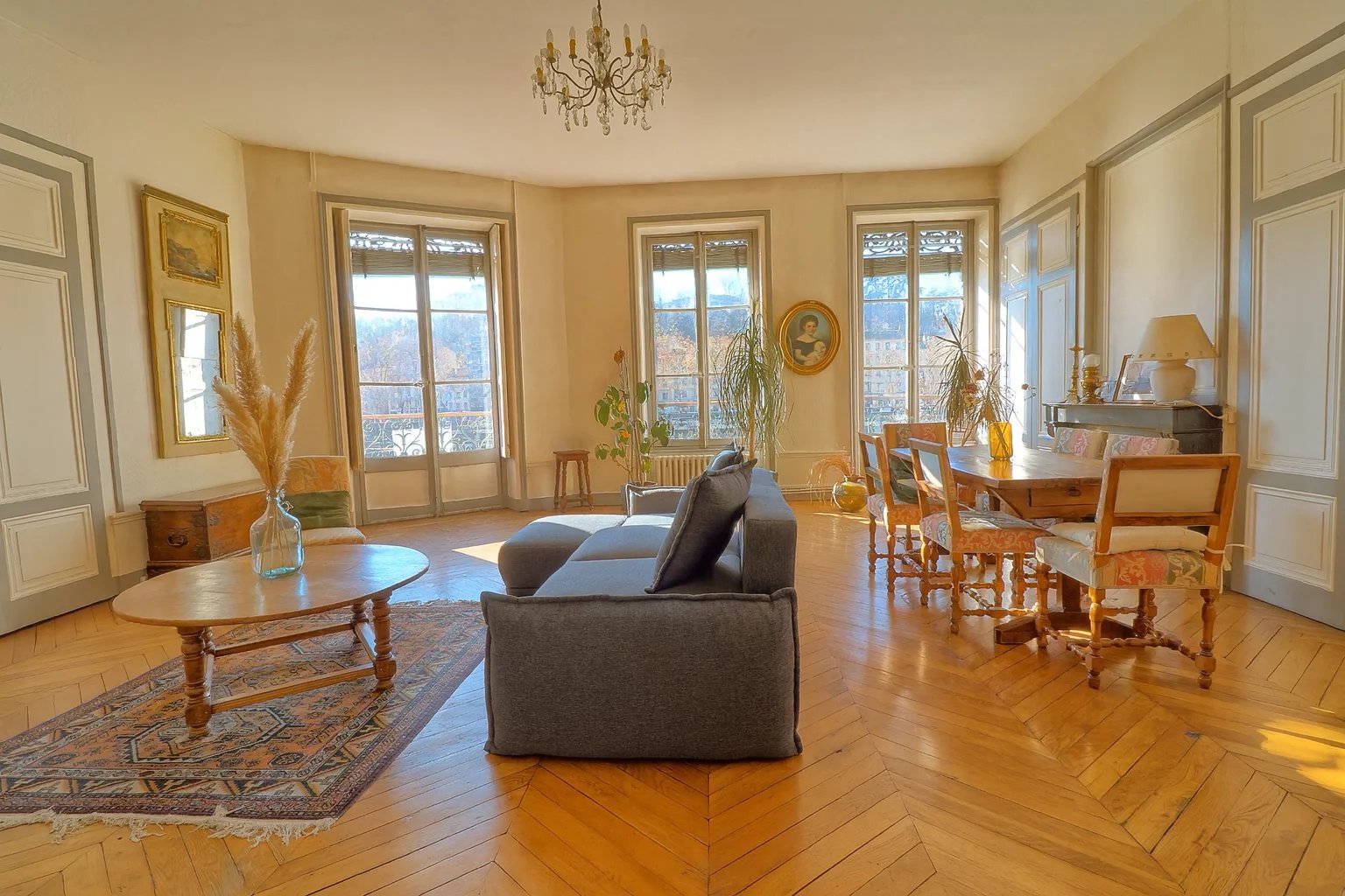 Lyon 4ème, Auvergne-Rhône-Alpes, 69004, FR, 4 Bedrooms Bedrooms, ,1 BathroomBathrooms,Residential,For Sale,2003145