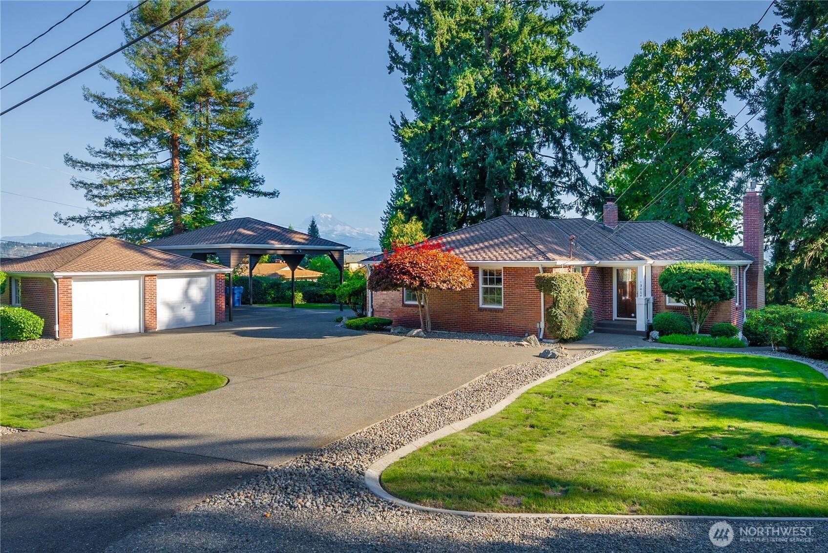 EDGEWOOD, Washington, 98372, United States, 3 Bedrooms Bedrooms, ,3 BathroomsBathrooms,Residential,For Sale,1950997